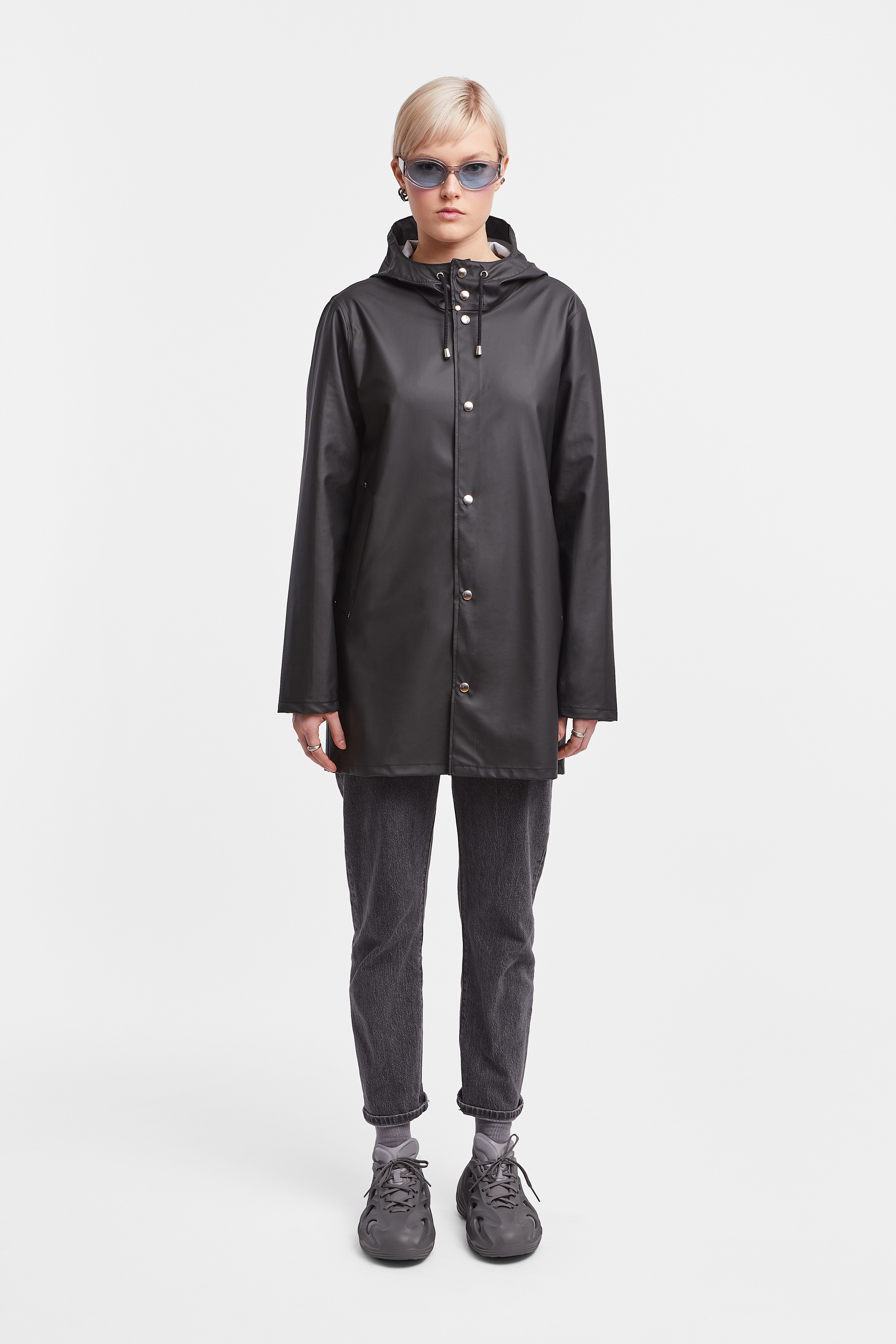 Stockholm Lightweight Raincoat Black  | STUTTERHEIM US | Stutterheim