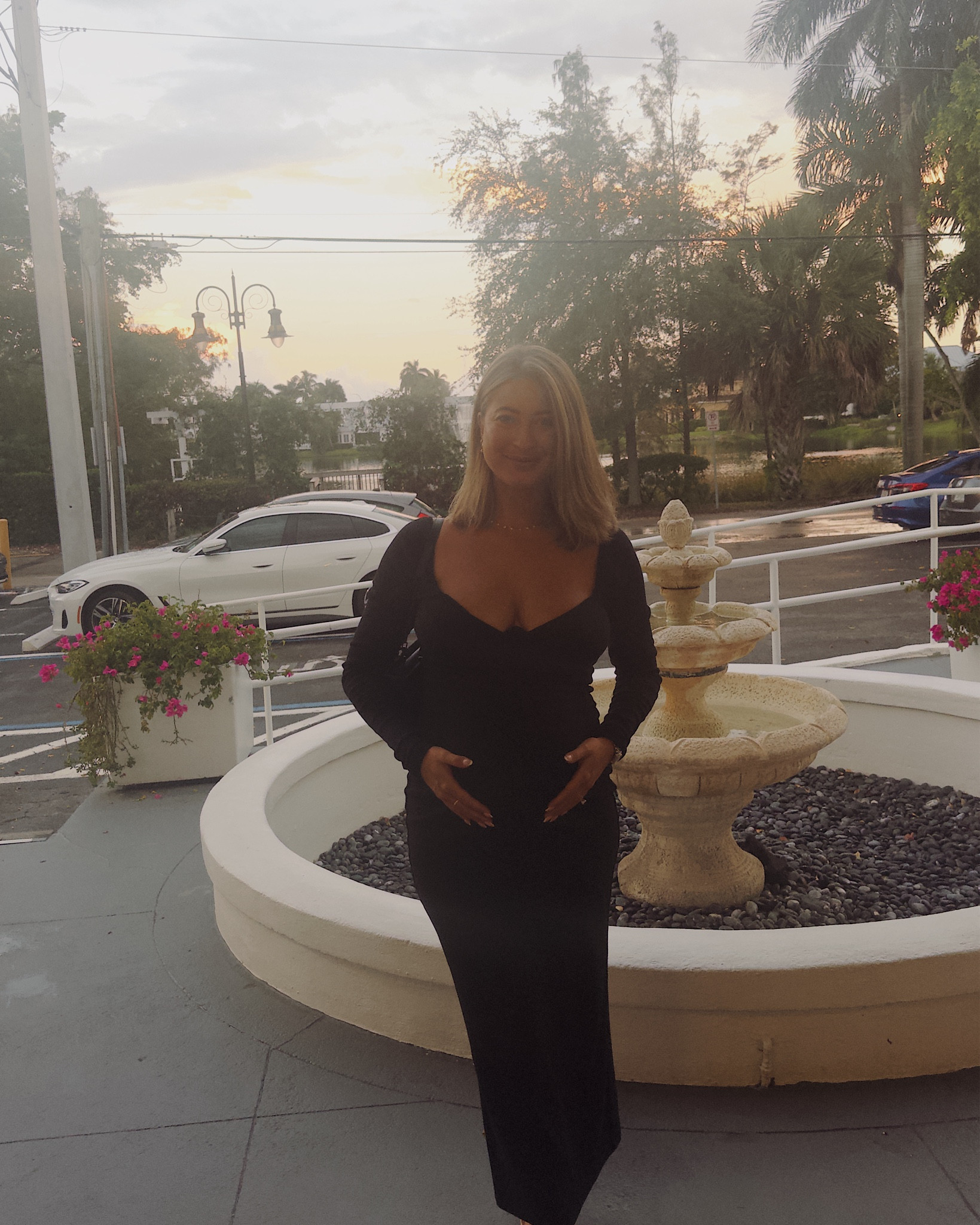 Black dress bump friendly date night outfit long sleeve dress fall outfit 

#LTKStyleTip #LTKBump