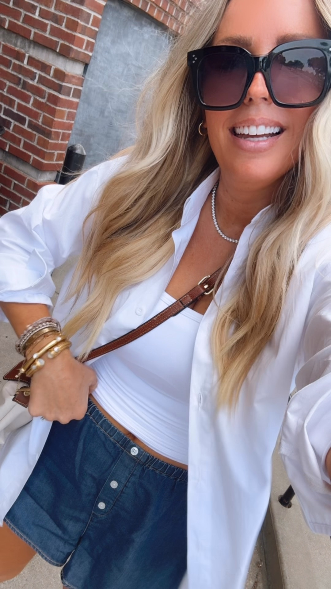 Sized up one size to large in the romper for this comfy fit. White button down. Shorts. . Travel outfits. Spring fashion. 2026. Aerie. Plus size fashion. Vacation outfit. Spring outfits 2026. Sports outfit. Spring outfits 2026. Spring fashion. Easter. Jumpsuit. Romper. Memorial Day weekend. GRWM. Sports mom outfit 


#LTKfitnessgoals #LTKHome