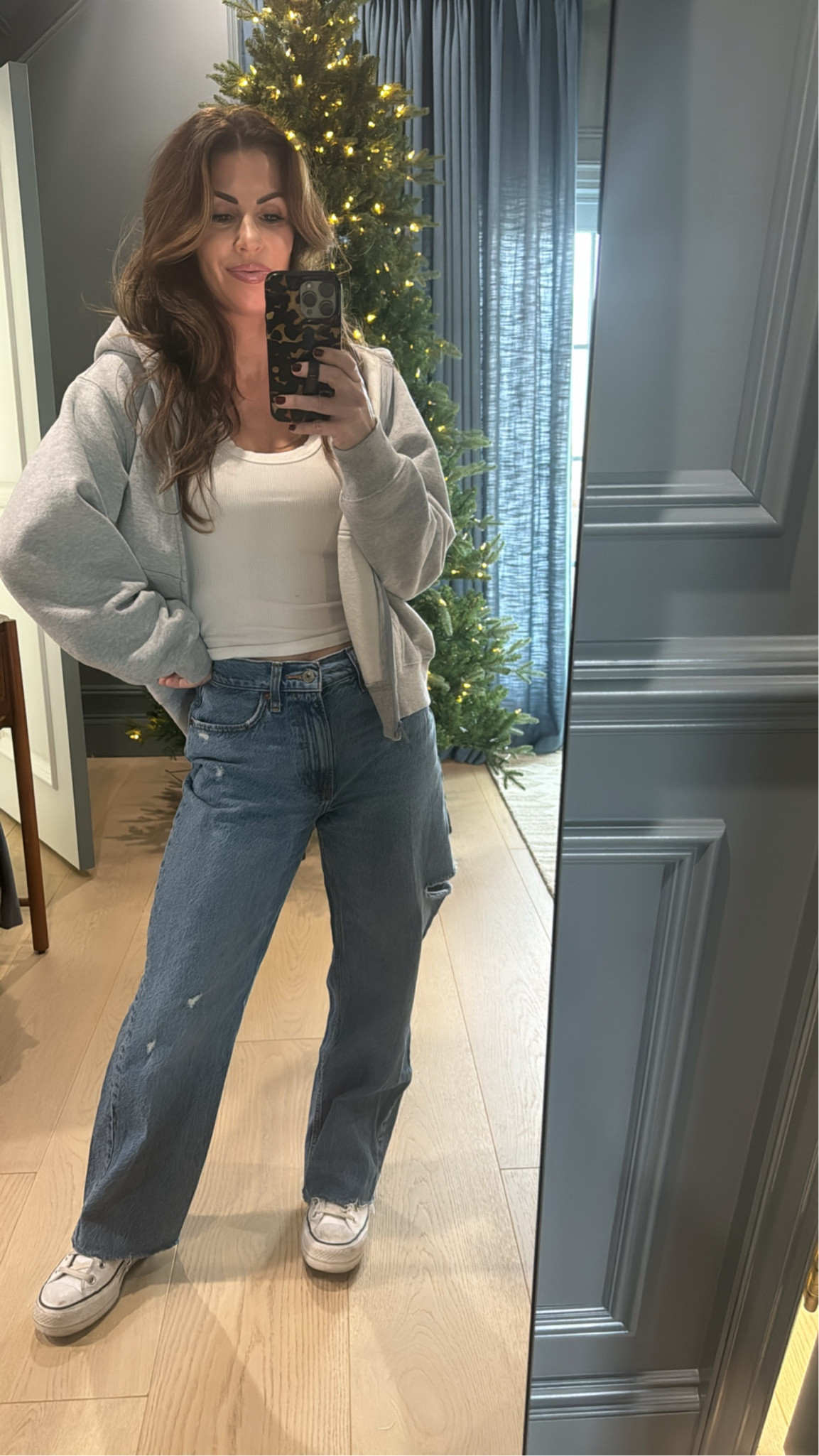 Cute and easy mom outfit! Mom outfit, winter outfit, jeans.

#LTKSeasonal #LTKShoeCrush #LTKStyleTip