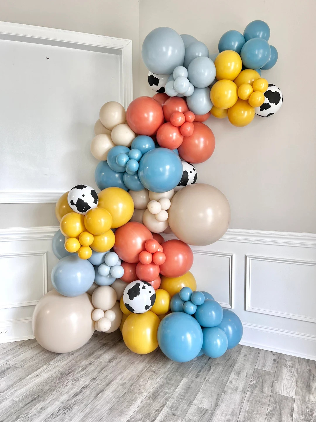 Toddler's Story DIY Balloon Garland Kit | Second Birthday Party | | Etsy (US)