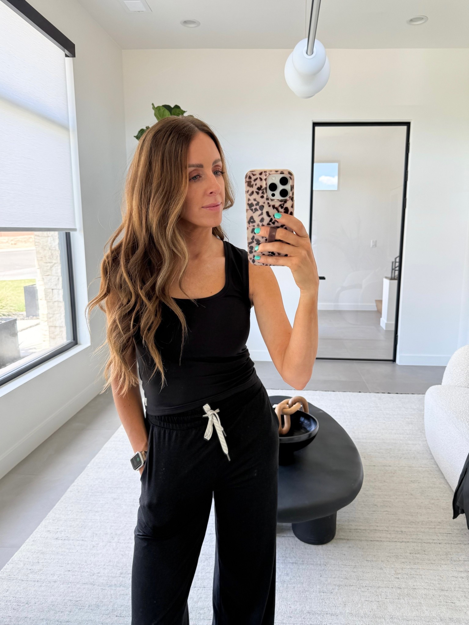 Linking my new favorite tank and pants from Vuori! Wearing an extra small in both!

Code: KAILEEW20NEW, Live for 48 hours and expires 4/4!! New customers get 20% off your first purchase on full price items!


@vuoriclothing
#vuoripartner