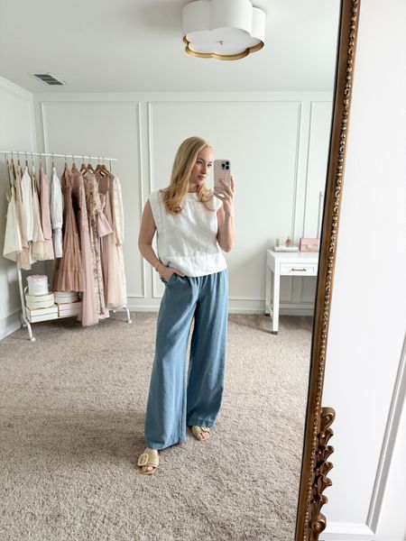 The perfect upscale cute but comfortable travel outfit from Nordstrom! Vacation outfits // travel outfits // spring outfits // casual outfits // Nordstrom finds // LTKfashion 

#LTKtravel #LTKstyletip #LTKSeasonal