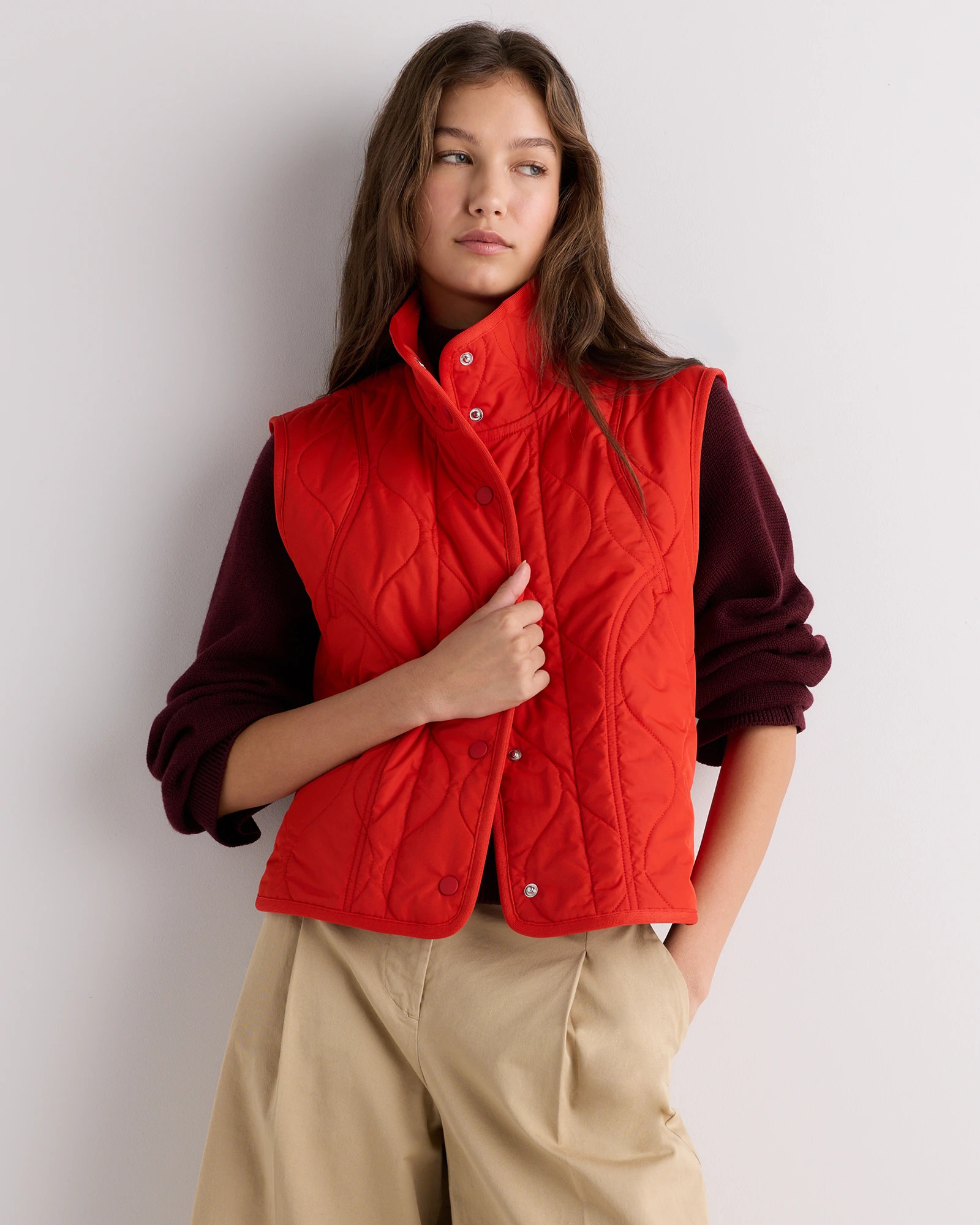 Quince | Women's Featherless Quilted Puffer Vest in Black, Size XL, Recycled Polyester | Quince