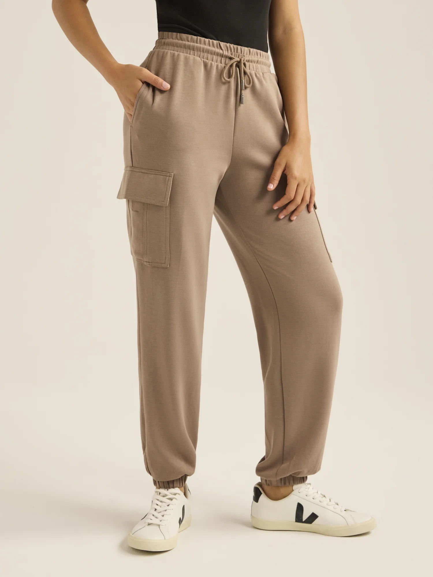 Scoop Women’s and Women's Plus Ultimate ScubaKnit Cargo Joggers, Sizes XS-4X - Walmart.com | Walmart (US)