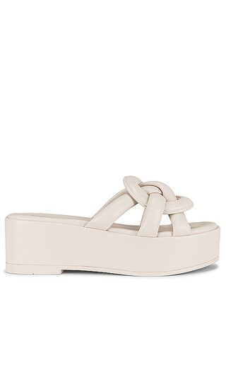 Everette Sandal in Chalk | Revolve Clothing (Global)
