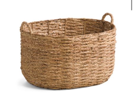 I found these huge baskets at TjMaxx! I did the size LARGE

#LTKhome