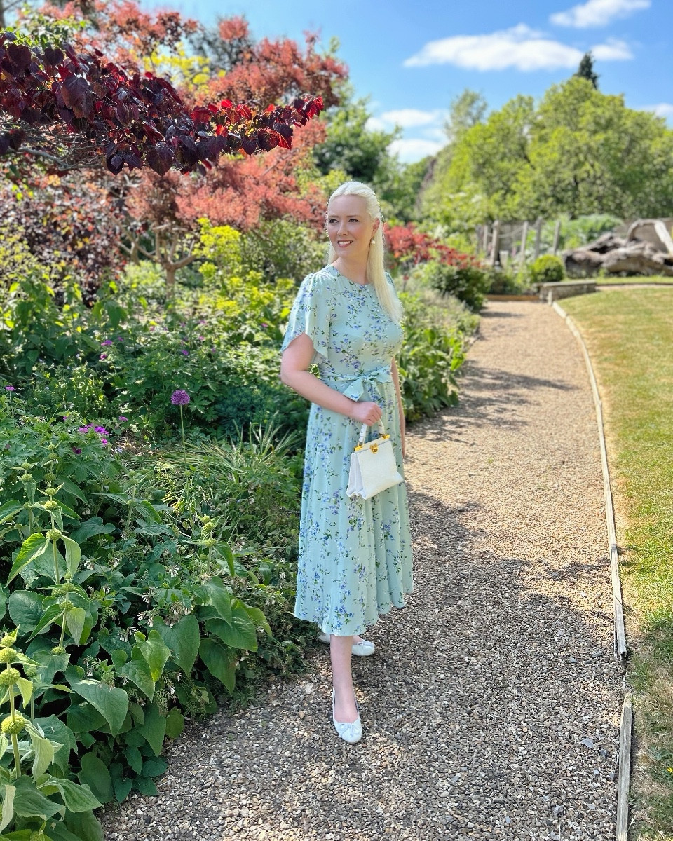 With Chelsea Flower Show in full swing, this week is all about romantic and feminine florals and when I spotted the Hobbs London SS25 pure silk Sophia midi dress, with flutter sleeves and tie belt, it was love at first sight! Wear for ladylike afternoon tea, weddings or race days...

White Patent Leather ‘Rosario’ Ballet Flats - Pretty Ballerinas

Handmade Hair Barrette - Somerset Millinery (see product list for hats and fascinators that would be great with this dress)

White Leather Top Handle ‘Mini Binxie’  Bag - Coccinelle

Pearl Drop Earrings - Lido Pearls 



#LTKuk #LTKdresses #LTKsummer
