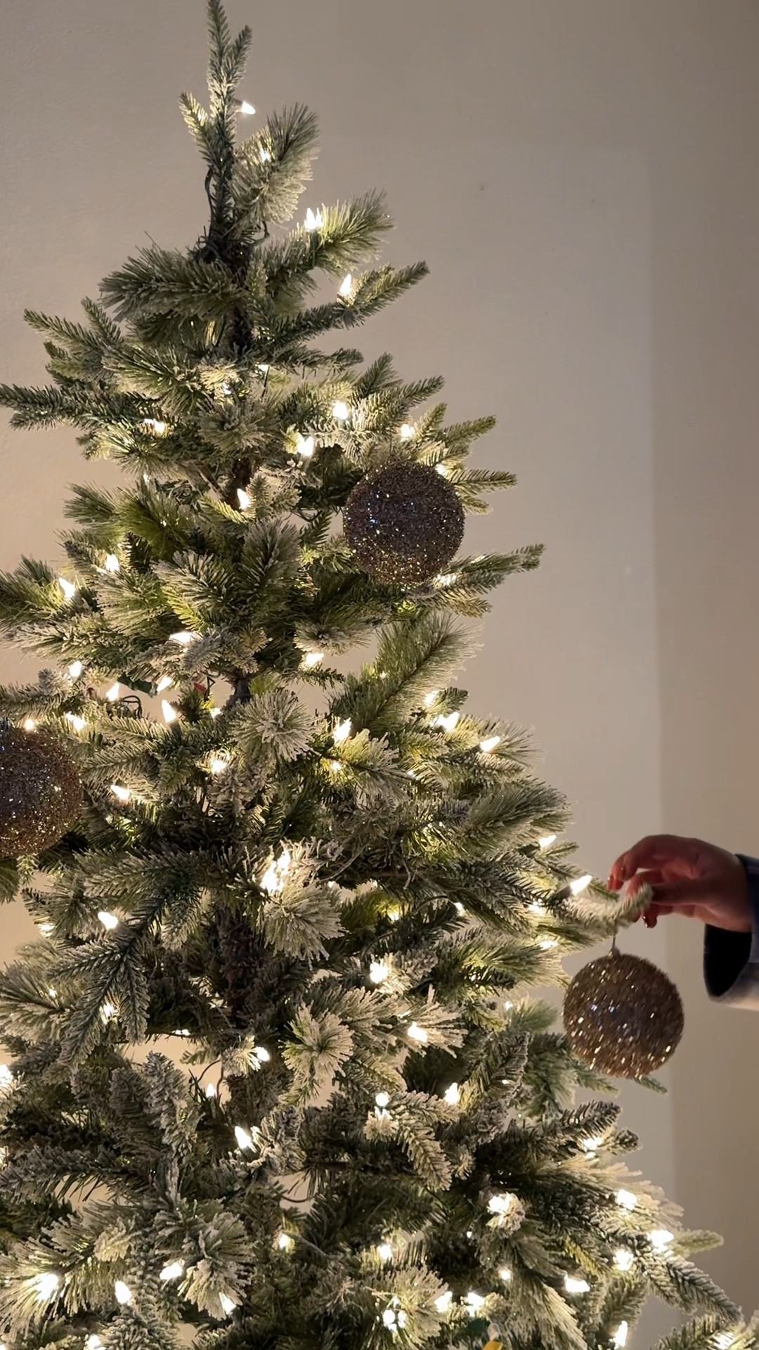 We put our christmas tree up last night 🥹 it’s much warmer light in person—SO cozy! It’s on sale for $125 if you purchase online at Target 👏🎅🏼🎄🎁

#LTKhome #LTKHoliday #LTKSeasonal