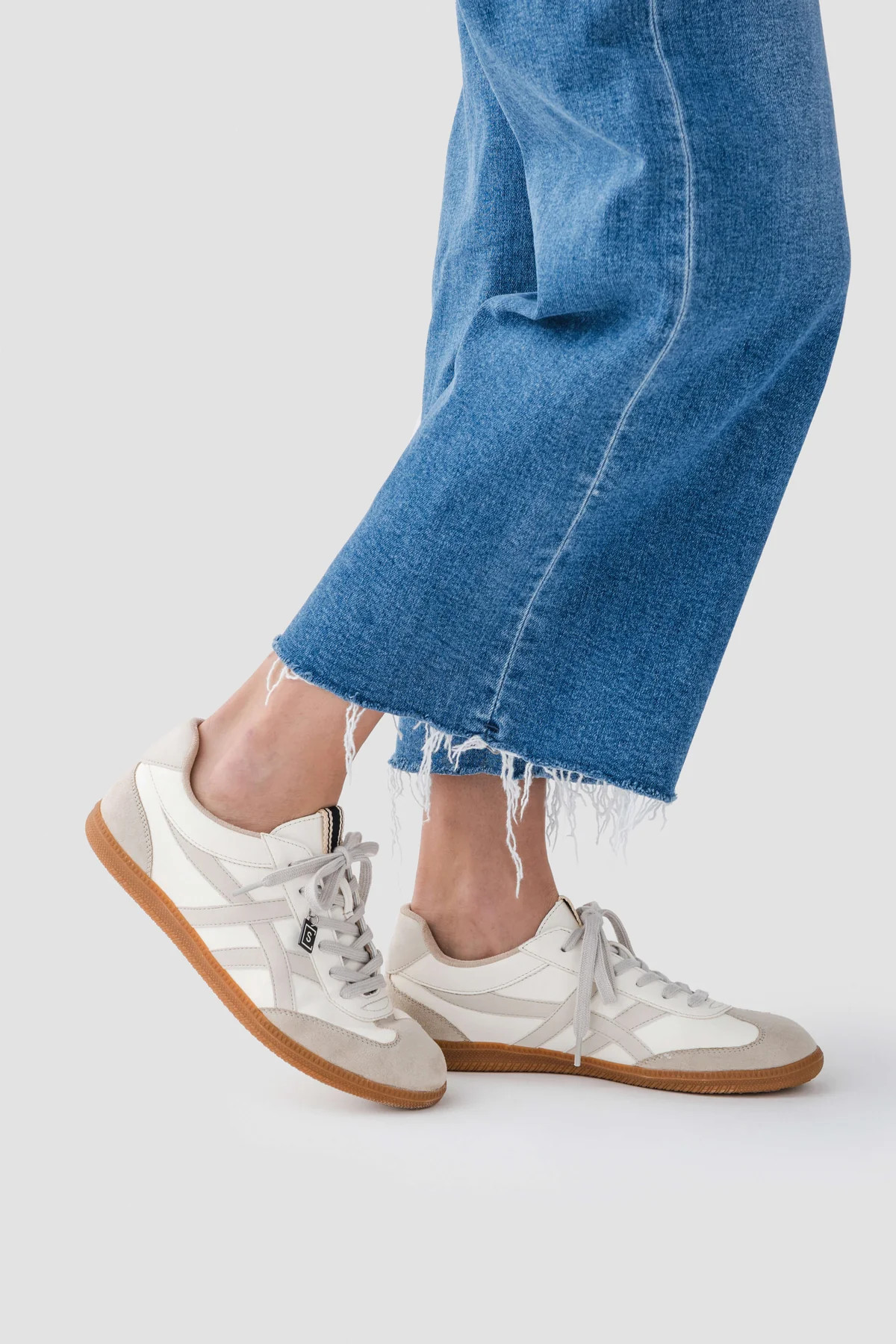 Shu Shop Sasha Sneaker | Social Threads