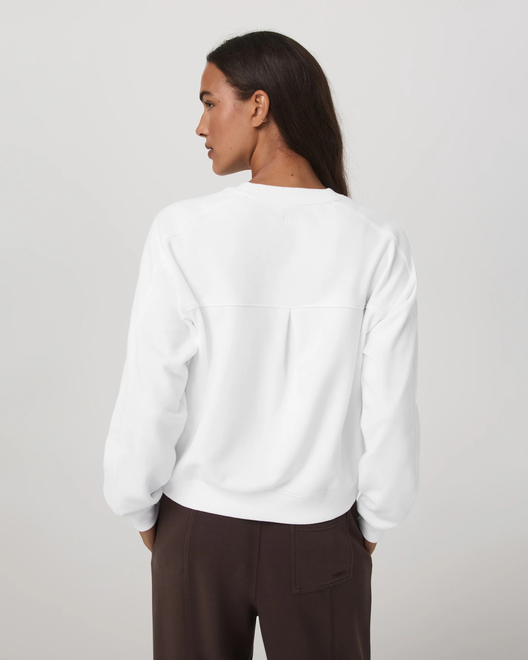 Sedona Seams Crew \u2013 Women's White Fleece Sweatshirt \u2013 Vuori | Vuori UK