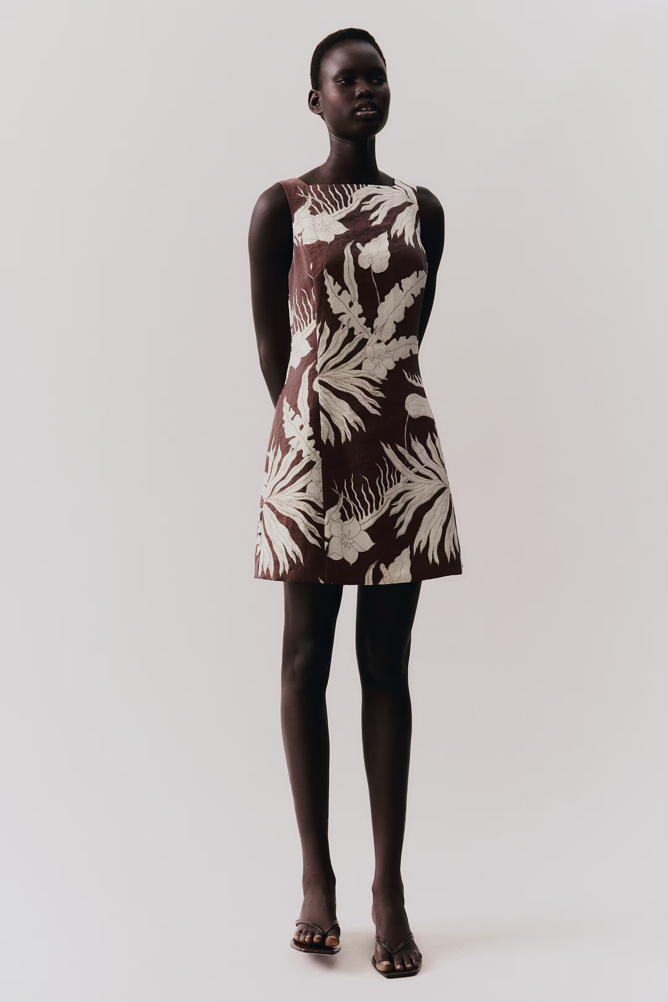 Square-neck twill dress | H&M (UK, MY, IN, SG, PH, TW, HK)