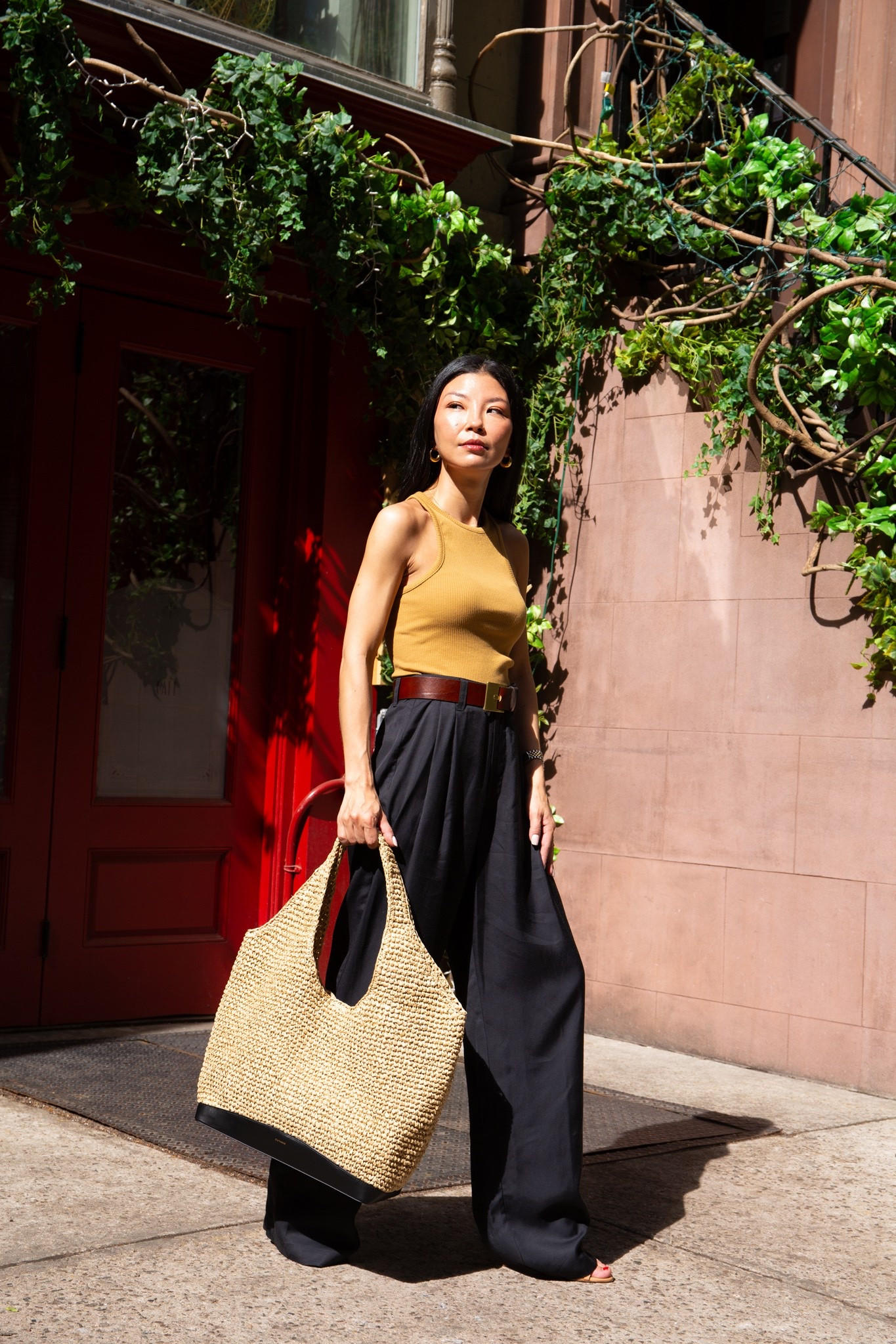 Structured trousers, sun on my skin, and the kind of carryall that makes every outfit feel intentional. @cuyana 🤎

#LTKSeasonal #LTKOver40 #LTKootd