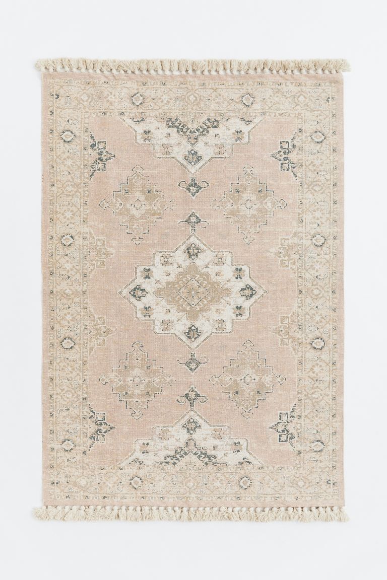 Patterned Rug with Fringe | H&M (US + CA)