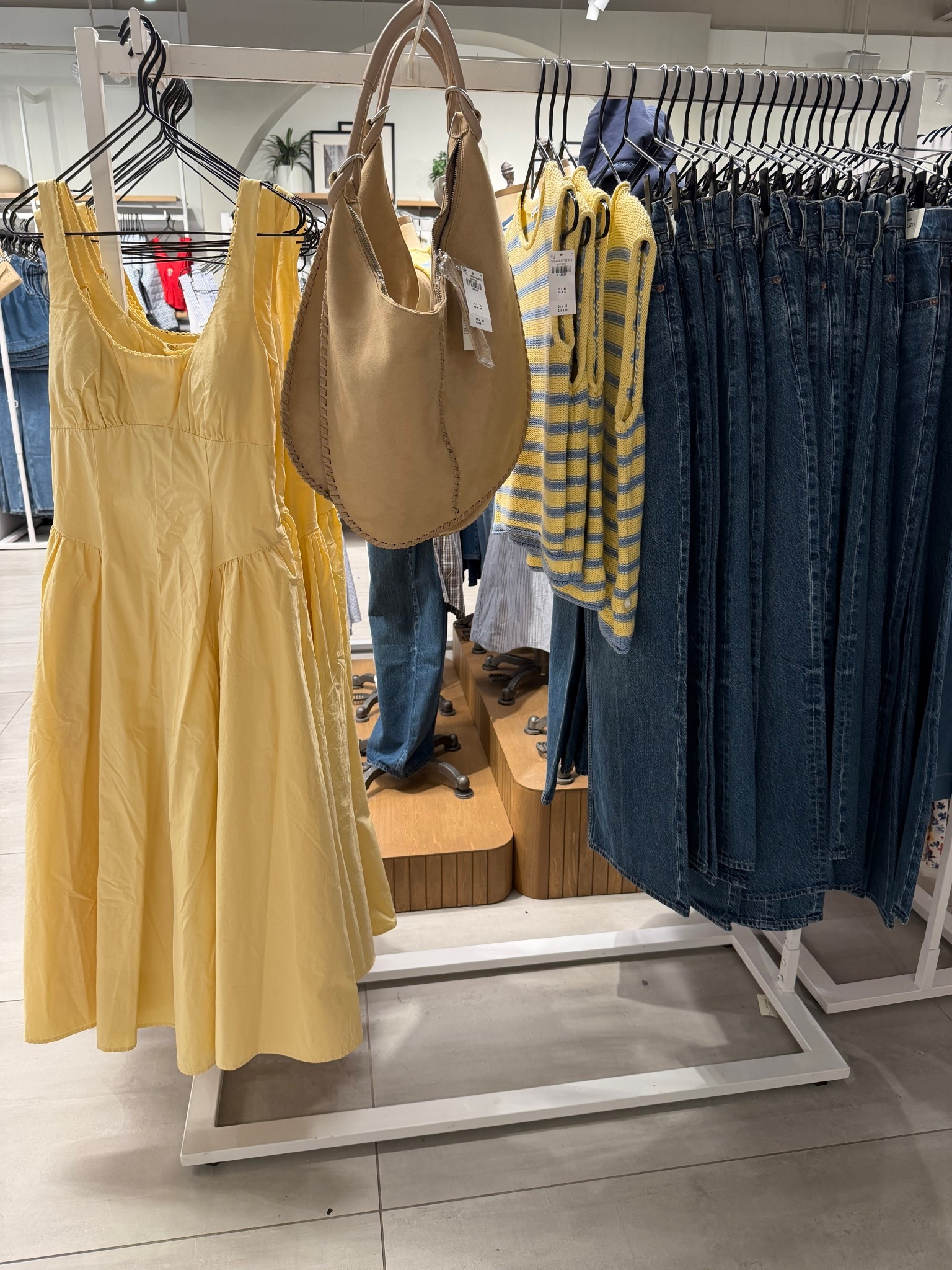 @abercrombie finds on sale
Spring fashion
Vacation 
Resort wear
Date night 
Rodeo

#LTKootd #LTKSpringSale #LTKSaleAlert