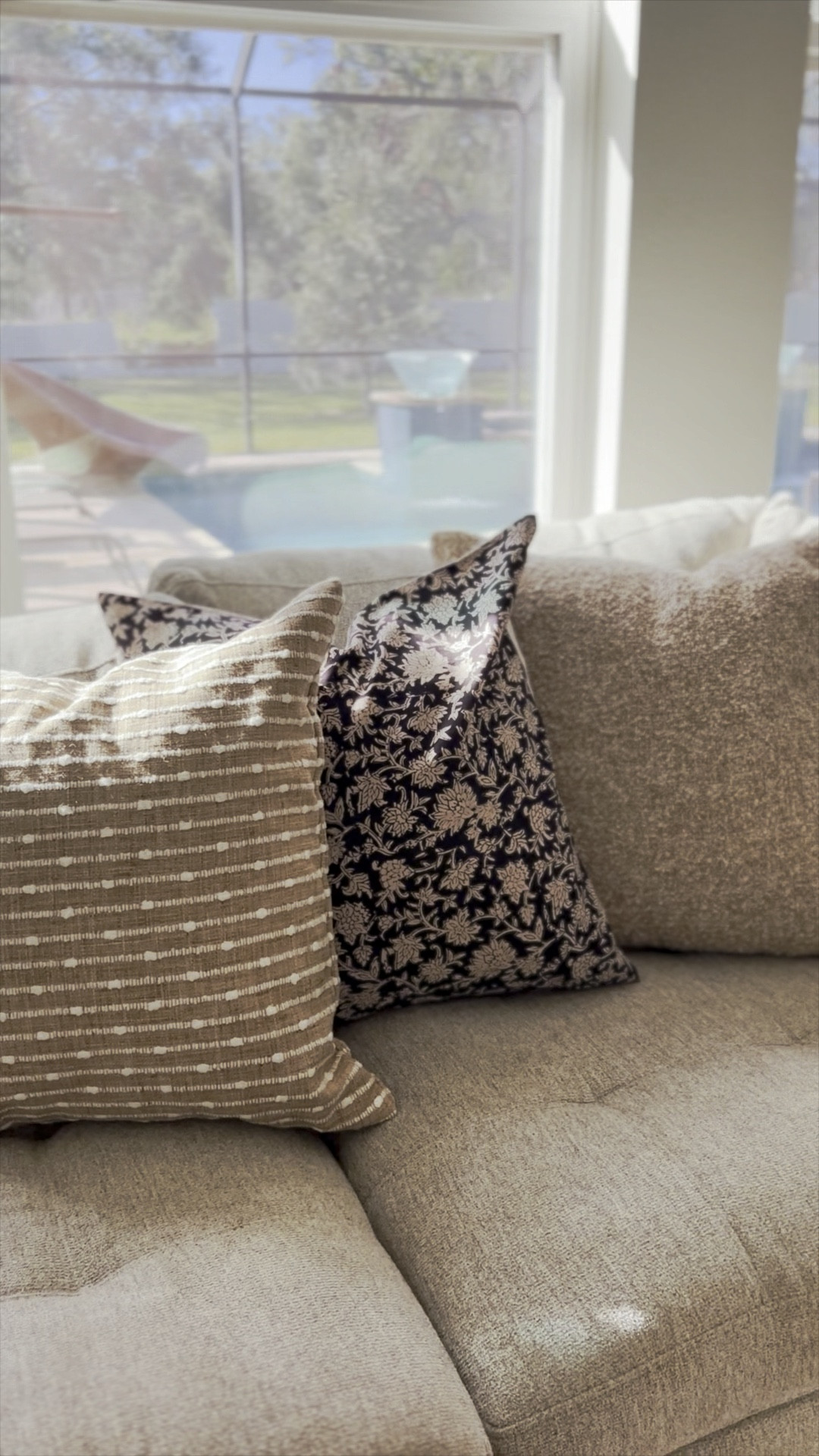 Throw pillow combination I’m currently loving. 

#LTKstyletip #LTKhome #LTKunder100