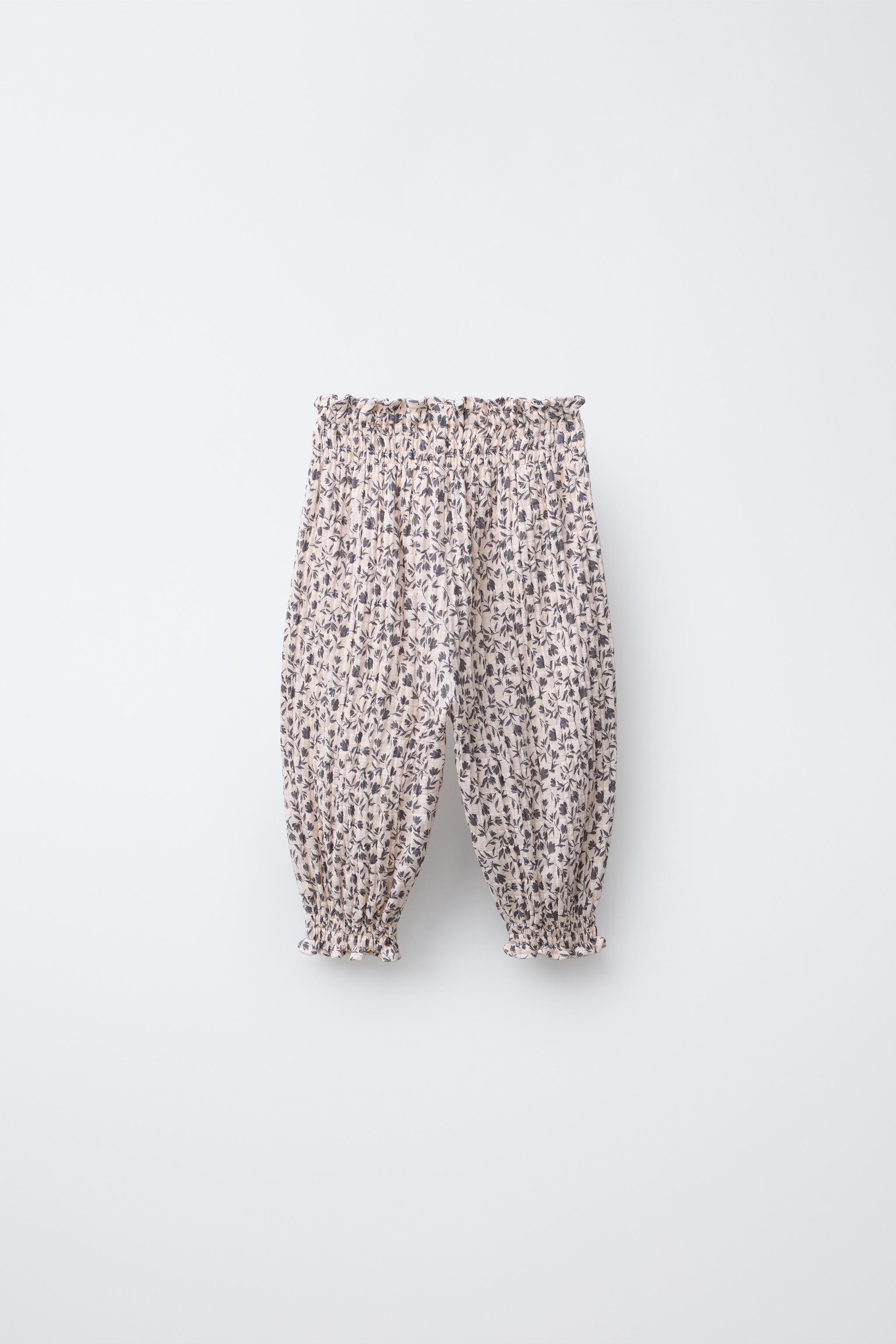 FLORAL TEXTURED PANTS | Zara US