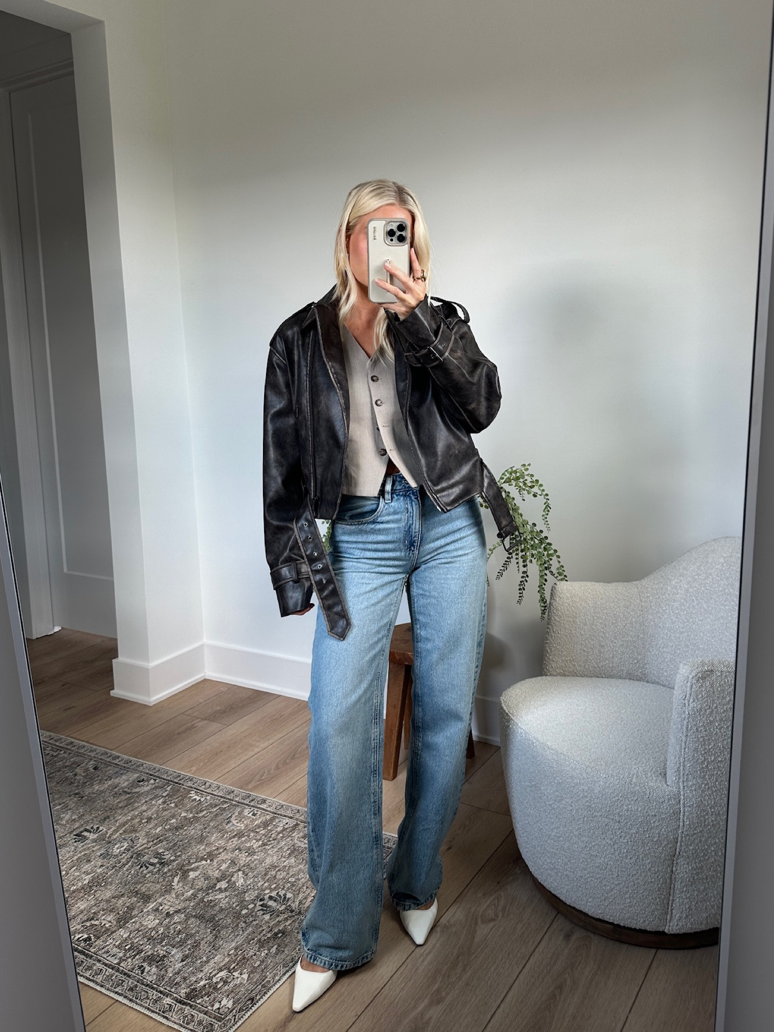 Love this outfit!! Medium in jacket, small in vest, 26Reg in jeans. 
Linking similar shoes.

#kathleenpost

#LTKSeasonal #LTKStyleTip