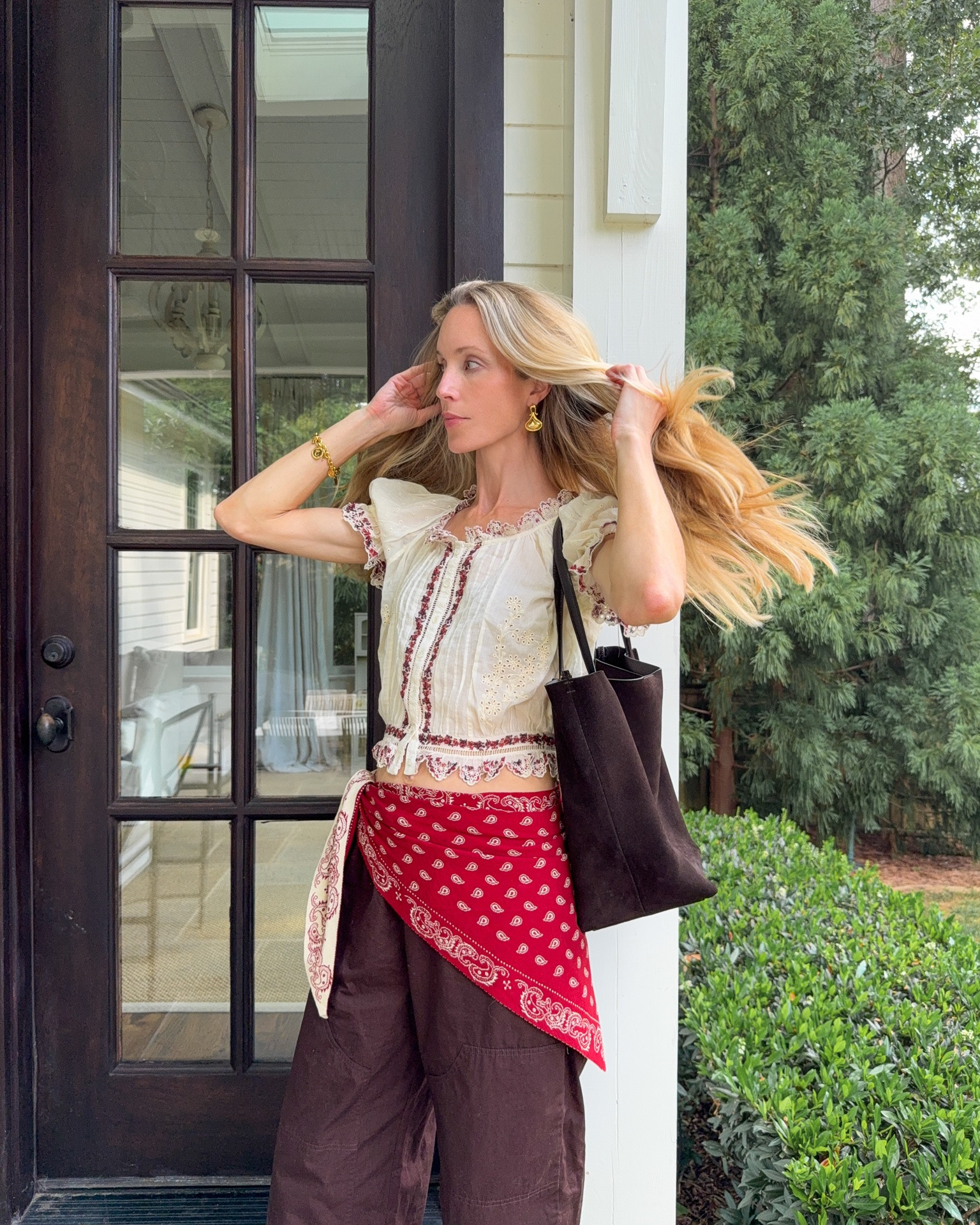 Easy transitional OOTD! @jcrew pants run big (wearing XS), @aliceandolivia blouse S, @Margaux sandals TTS (wearing wide), @Madewell bag is roomy and under $200!

#LTKgrwm #LTKootd #LTKSeasonal