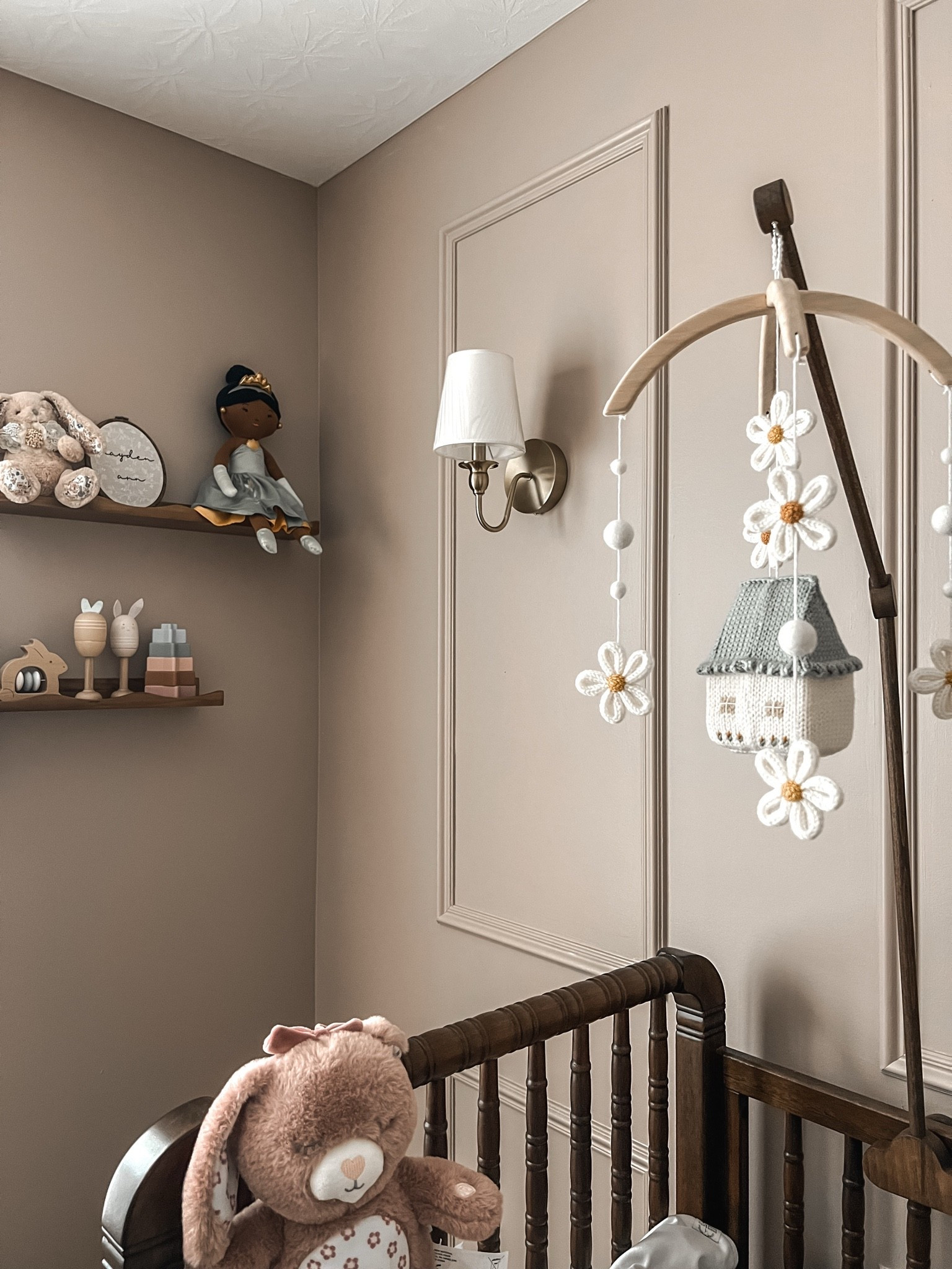 We recently put up these little wall sconces in baby girl’s room — they come with rechargeable bulbs so no hardwiring needed!

Nursery | Girls Room | Amazon Finds

#LTKHome #LTKBaby #LTKKids
