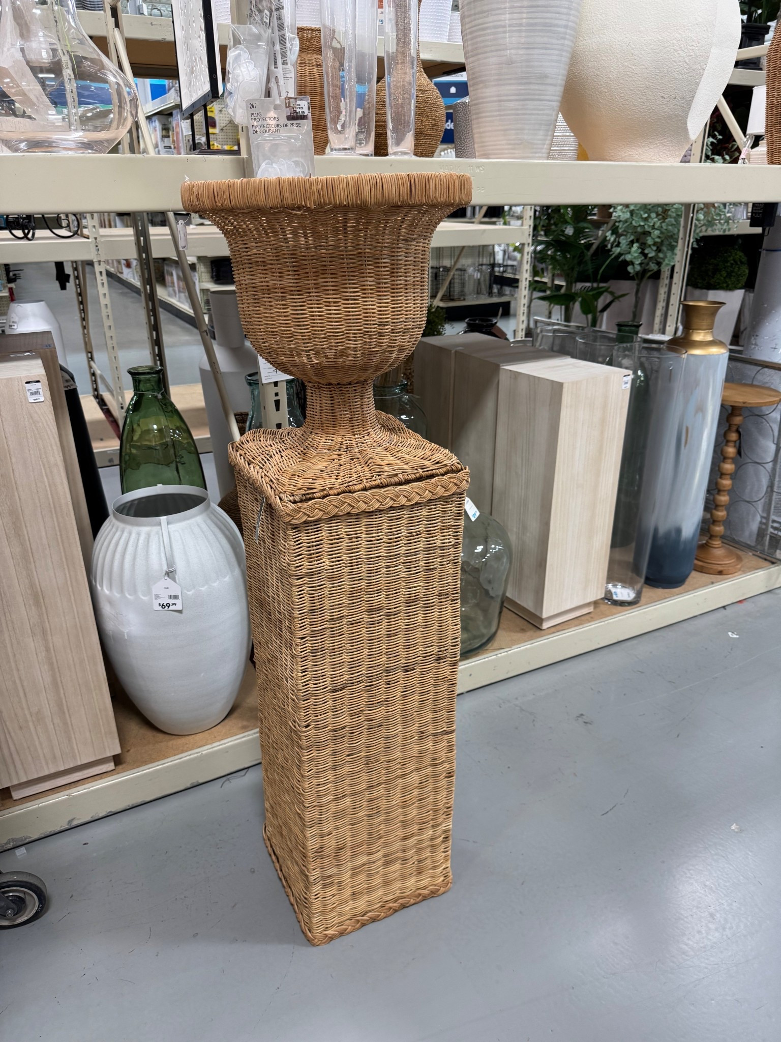 Back in stock! 

#LTKHome #LTKOver40 #LTKSeasonal
