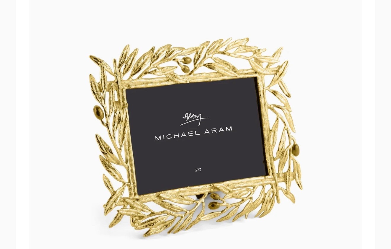 Olive Branch Frame 5x7 -Michael Aram
Makes a beautiful grafuation gift.#ltkgraduationgift#ltkgift

#LTKHome #LTKSaleAlert