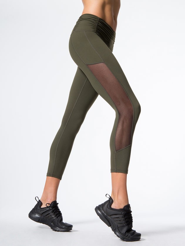 Raven 7/8 Length Leggings in Olive | Carbon38