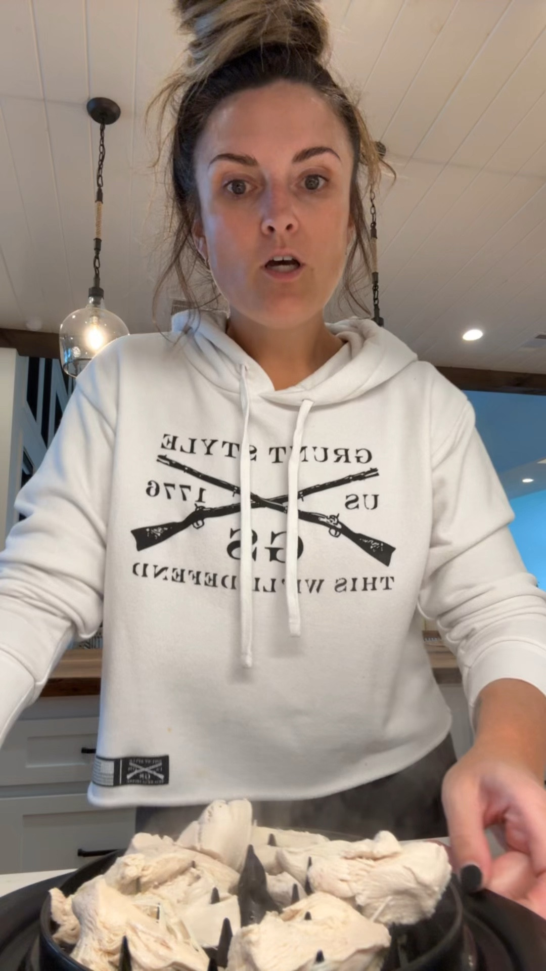 •what’s up!? Chicken butt 🐓🫶🏼•

Life changing contraption linked here 😉.

#hadtoshare #mexicanchicken #shredded #musthave #dinnertime #amazonfind #shreddedlife #theHIPPlife

#LTKFindsUnder50 #LTKFamily #LTKHome