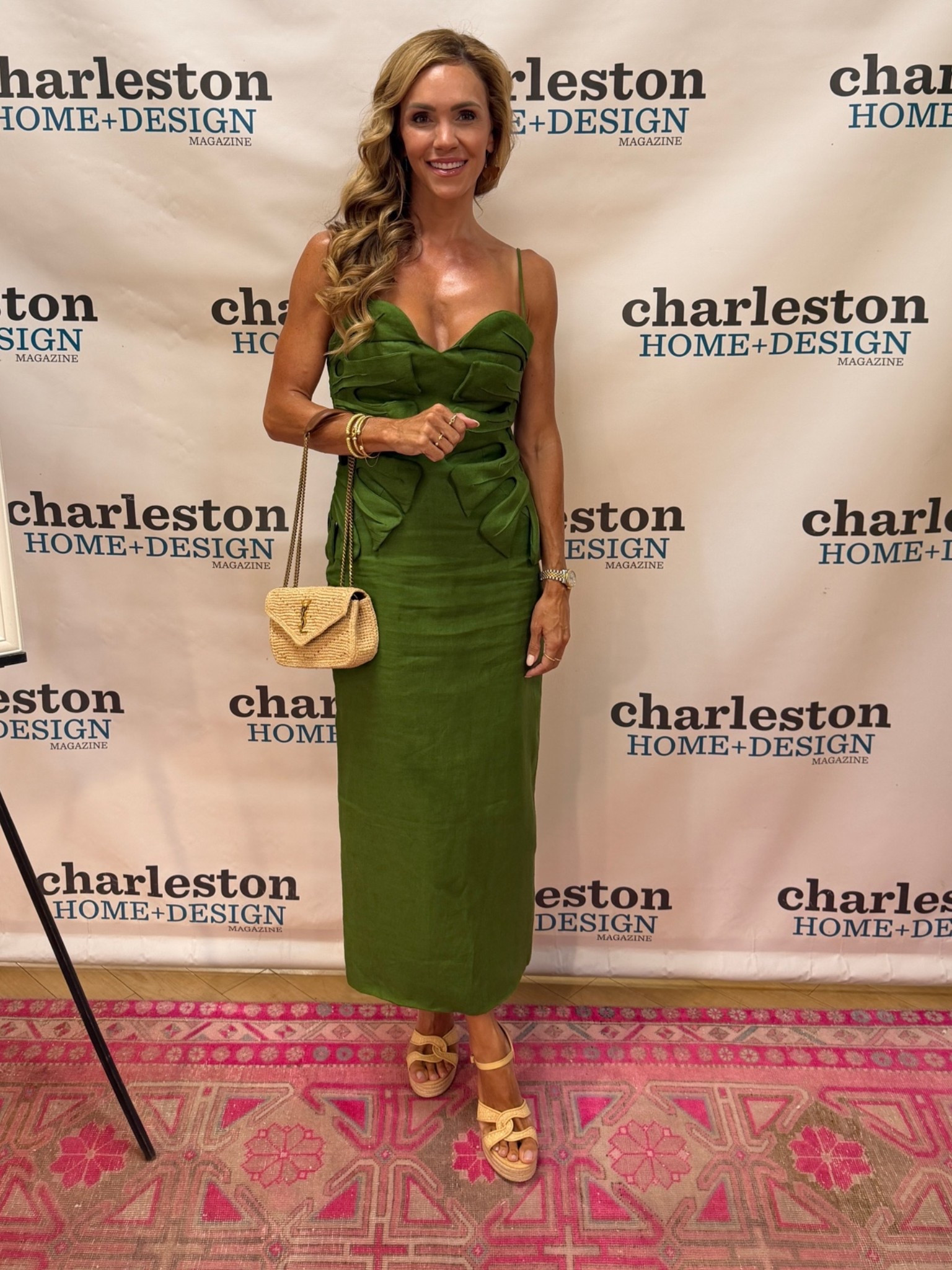 Obsessing over this stunning linen dress! 

Dress: XS

#LTKootd #LTKTravel #LTKOver40