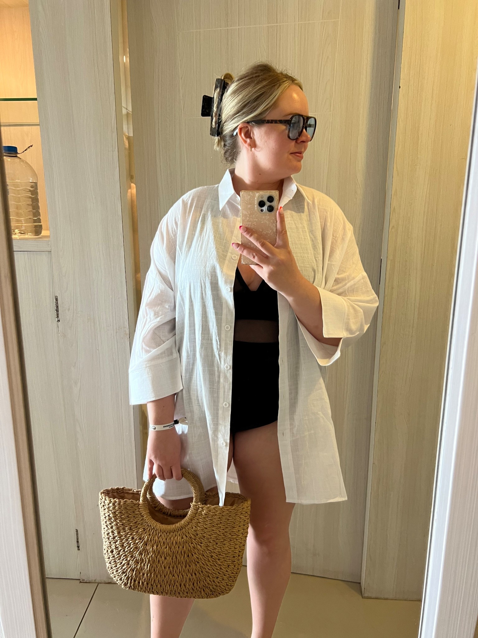 My favourite beach / pool / summer outfit! 

#LTKsummer #LTKcanada #LTKcurves