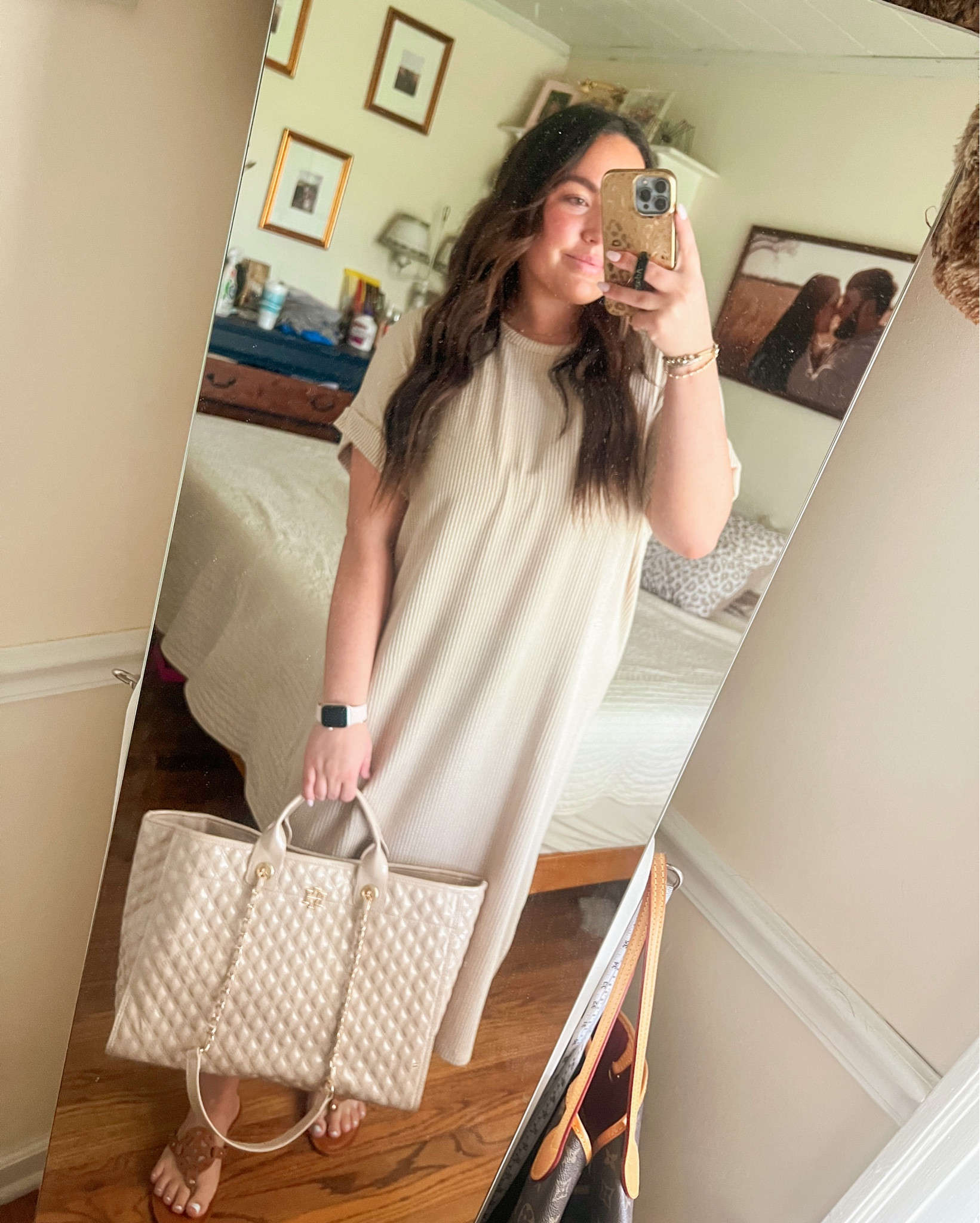 Dress is from The Ivory Road Boutique size 1x
Shoes are Tory dupes from Amazon

#salonstyle
#hairstylist
#salonfit
#hairstylistootd

#LTKMidsize