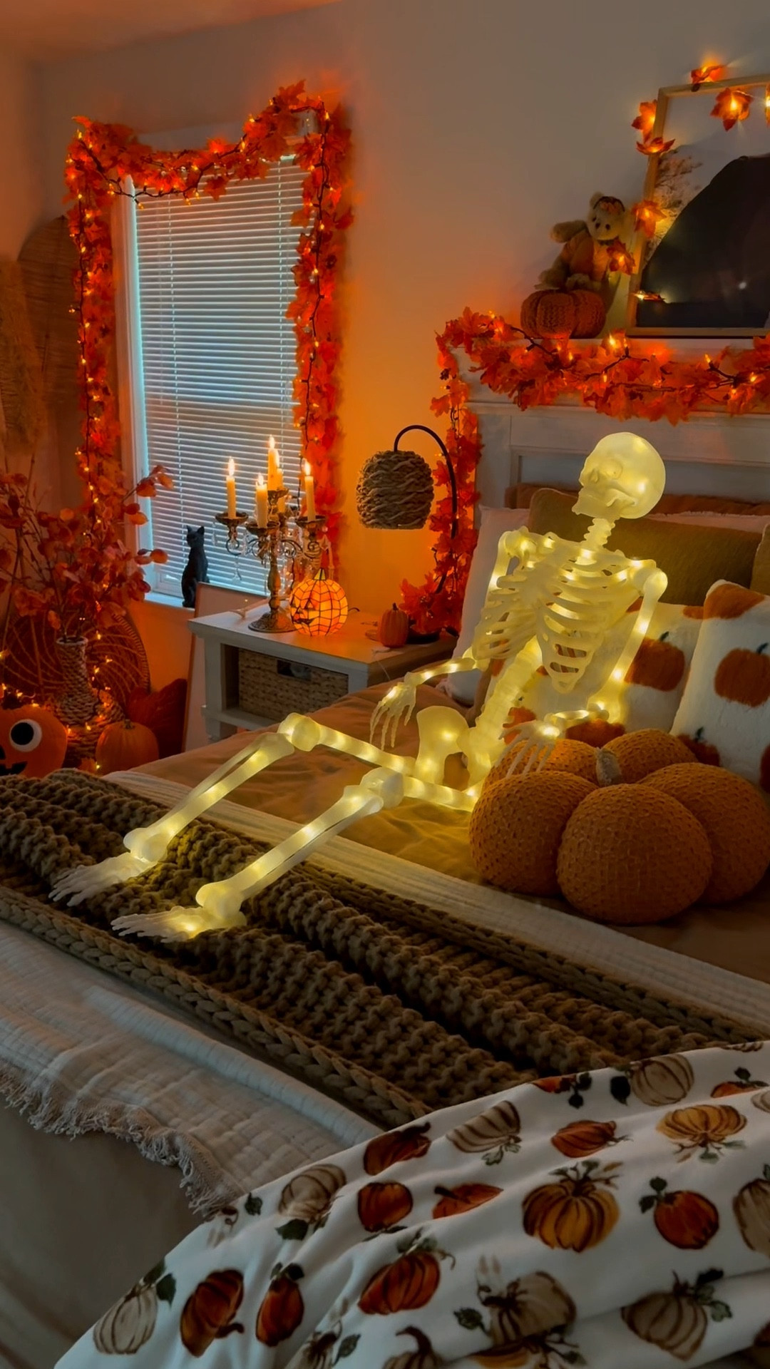 UNDER $40 LED skeleton 😮‍💨🕯️🎃🤌🏼 

#LTKSeasonal #LTKHome #LTKautumn