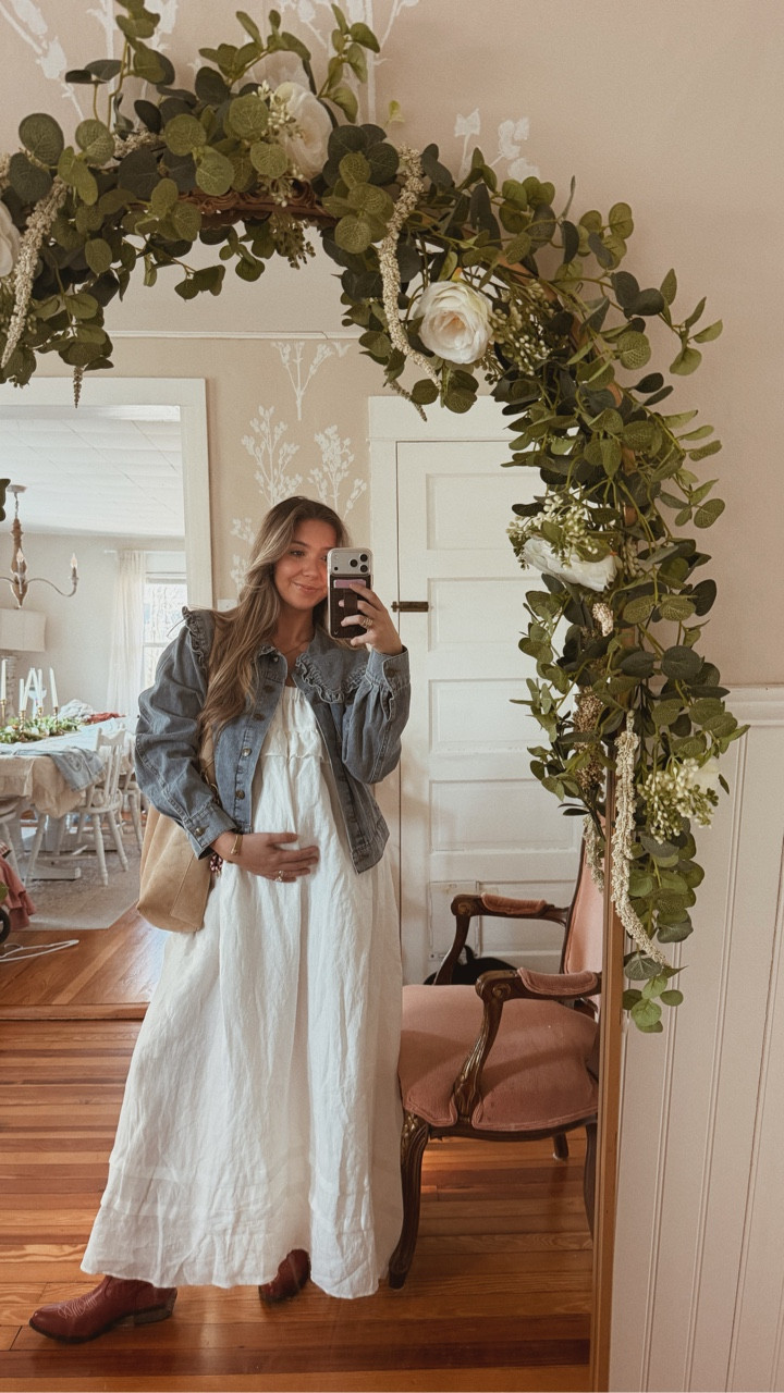 18 weeks pregnant ootd🤰🏼



jewelry: @jamesmichelle ✨
denim jacket: @threadandroot 

#18weekspregnant #pregnancyootd #momlife #pregnancy

#LTKootd #LTKgrwm #LTKBump