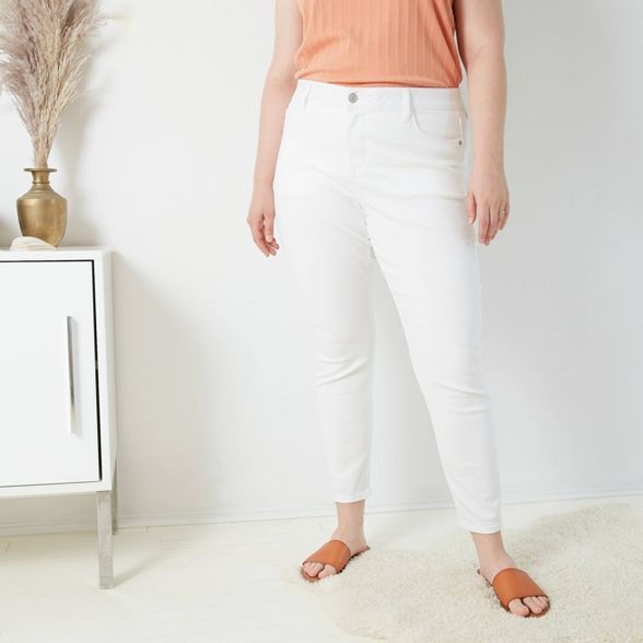 Women's Plus Size Mid-Rise Straight Leg Jeans - Ava & Viv™ White | Target
