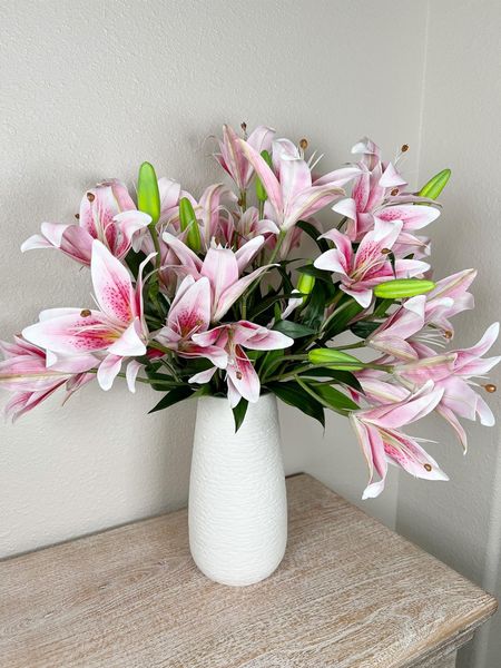 Pretty Pink Lilies are so realistic! Love the color of these artificial flowers! #amazon #amazonhome #founditonamazon #home #homedecor #fauxflowers #artificialflowers #lilies #lily #flowervase #pinkflowers #flowers #springdecor 

#LTKhome