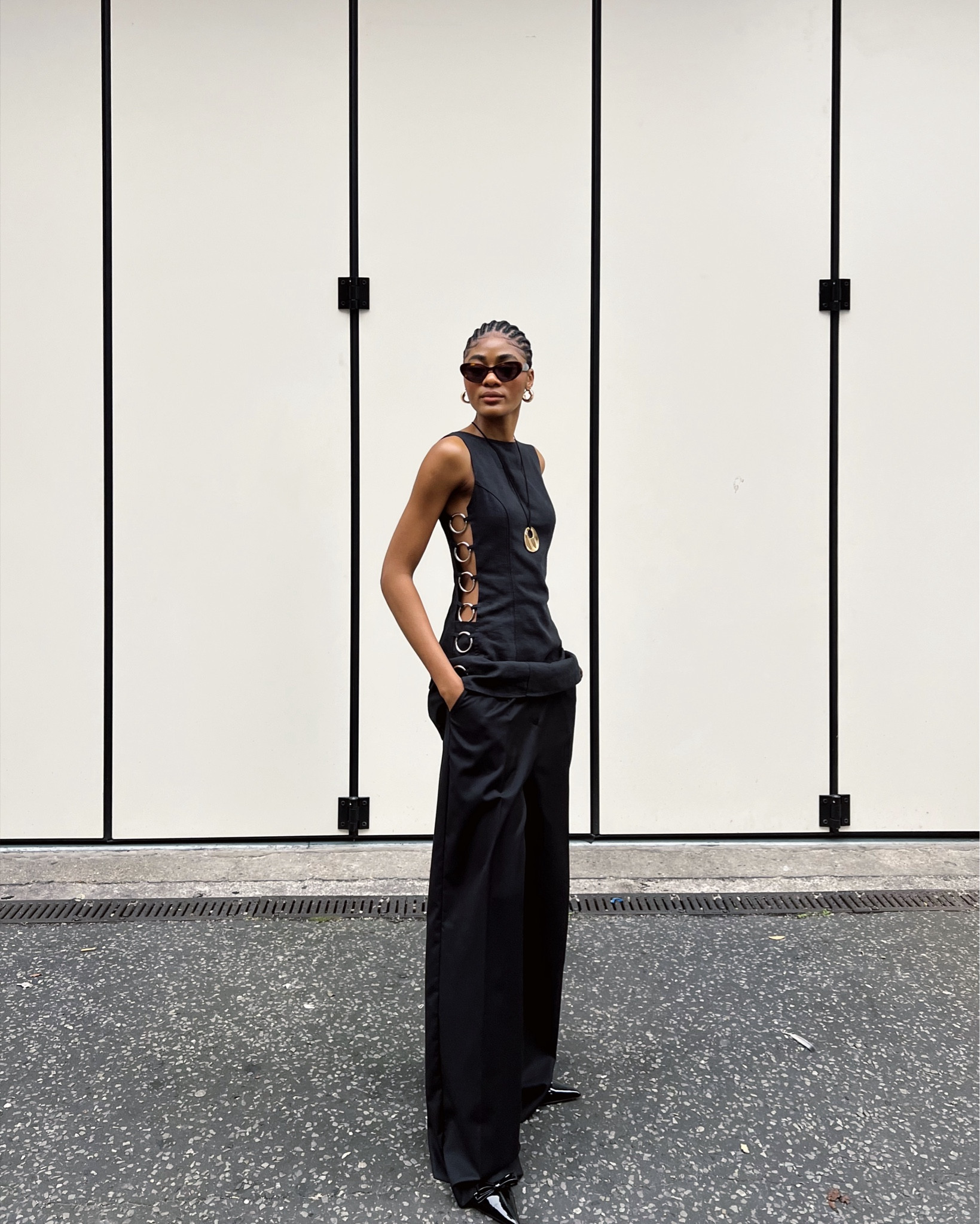 FALL STYLE INSPO #Layeringseason #Winterstyleinspo #Elegant #allblack #Widelegpants #coatseason #Accessory #minimalistfashion #Maximalistfashion #TallgirlFashion #TallGirlStyleInspo 

#LTKgiftguide #LTKautumn #LTKwinter