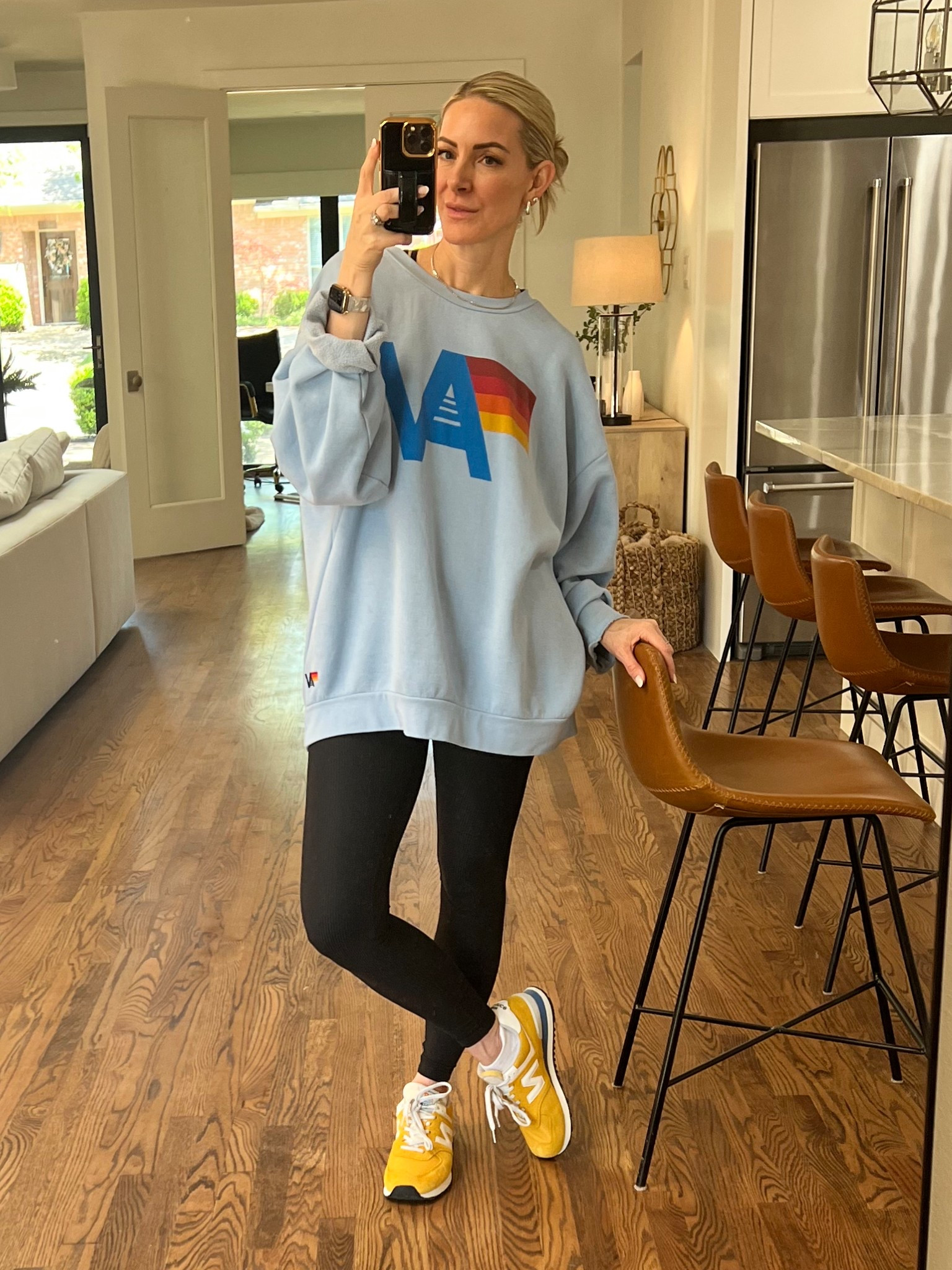 Comfy



#LTKActive #LTKShoeCrush