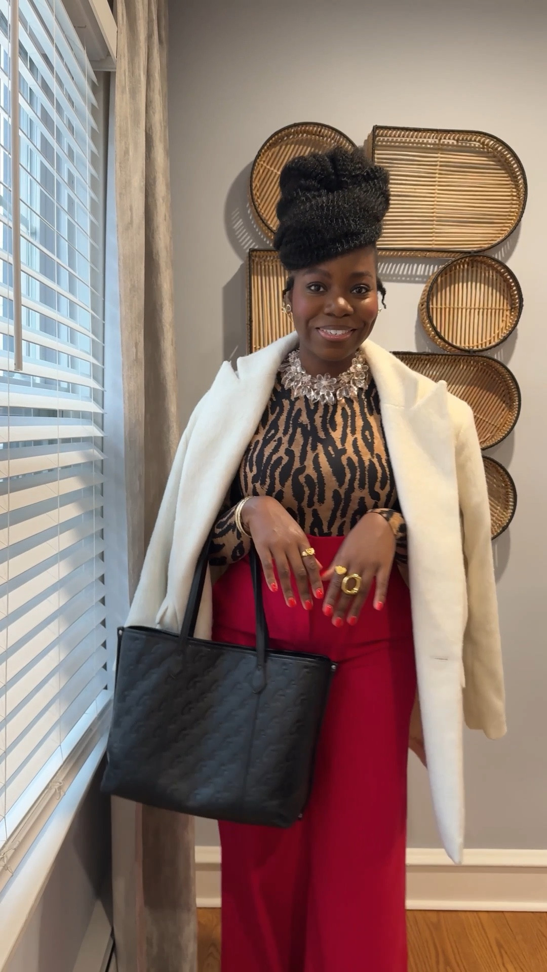 “Holiday Chic” but make it networking-friendly. This is what I wore to a networking event with the dress code: Holiday Chic. I paired this leopard print bodysuit with pink wide leg pants, cream coat, boots and my Glam-Aholic Lifestyle sleek tote. 

#LTKootd #LTKHoliday