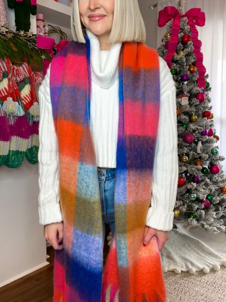 30% off with code BLACKFRIDAY
colorful plaid scarf / white sweater / cropped white sweater
Size: SM 

#LTKHoliday #LTKCyberWeek #LTKsalealert
