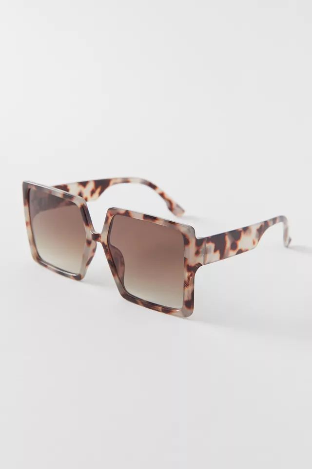 Addison Oversized Square Sunglasses | Urban Outfitters (US and RoW)