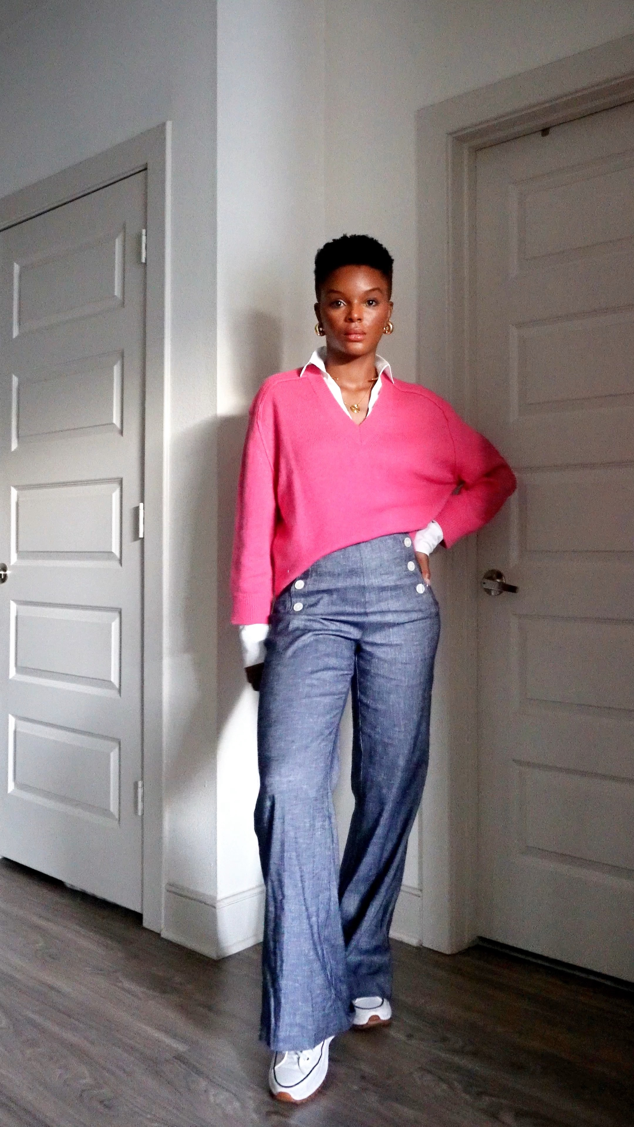 Brochu Walker x Breast Cancer Alliance: The Looker Layered V-Neck! 

#LTKVideo #LTKSeasonal #LTKstyletip