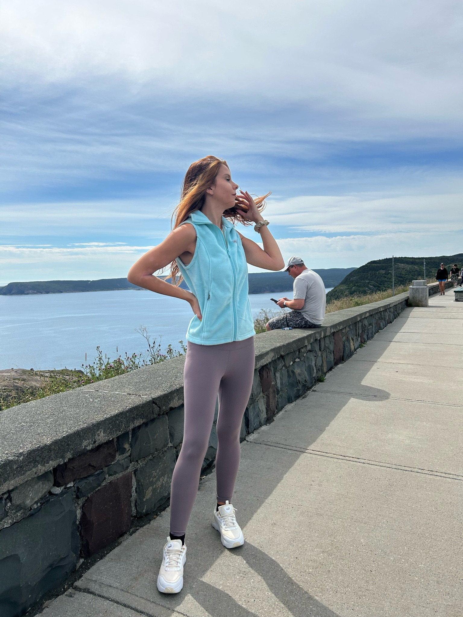 A colourful outfit for a hike or outdoor activity. Perfect for late summer/early fall! 

#LTKfitness #LTKSale #LTKtravel