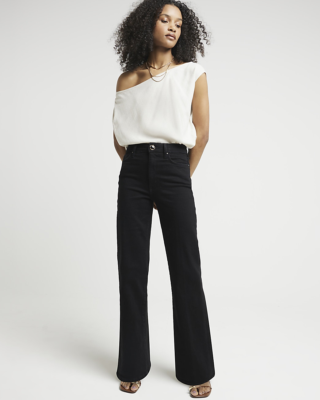 Black High Rise Wide Leg Jeans | River Island (UK & IE)