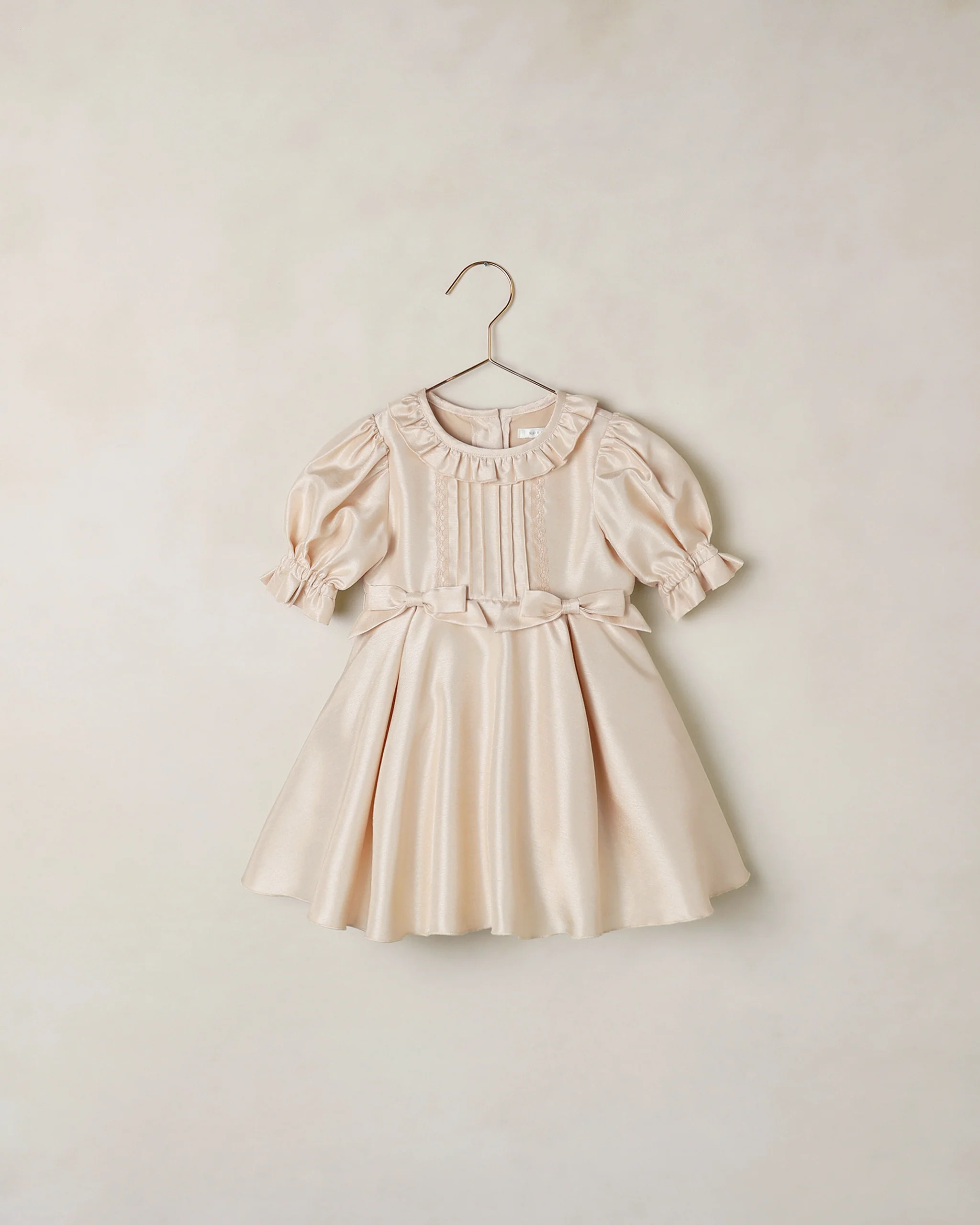 Evelyn Dress Pearl | Rylee + Cru