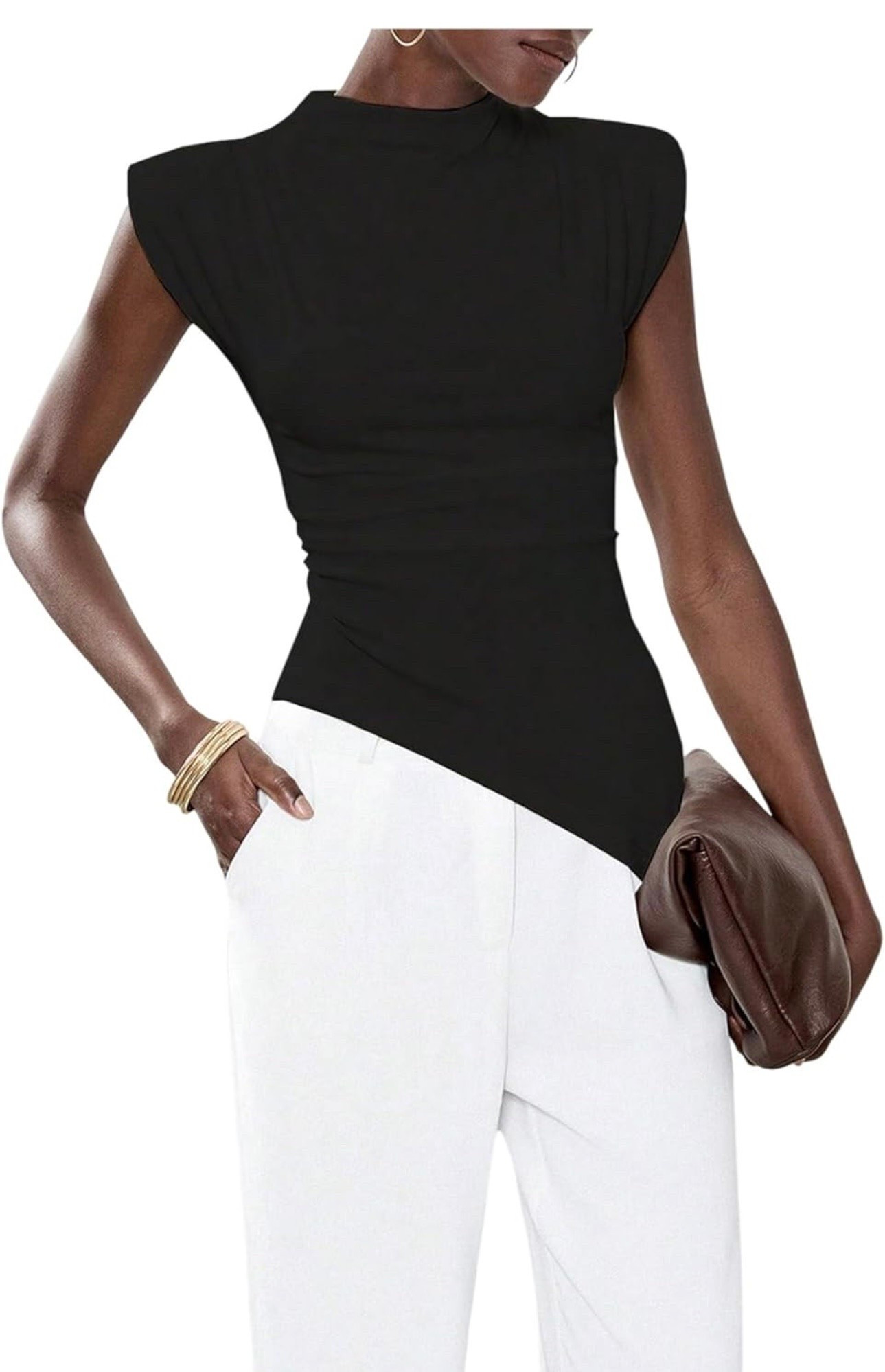 🖤 Amazon elevated basic obsession ✨ This asymmetrical sleeveless top gives the perfect chic, classy and effortless look. Super flattering fit with structured shoulders that instantly make any outfit look expensive 🤍 Perfect for date night, work outfits or everyday glam. #AmazonFashion #AmazonFinds #MinimalStyle #NeutralOutfits

#LTKSaleAlert #LTKootd #LTKSeasonal