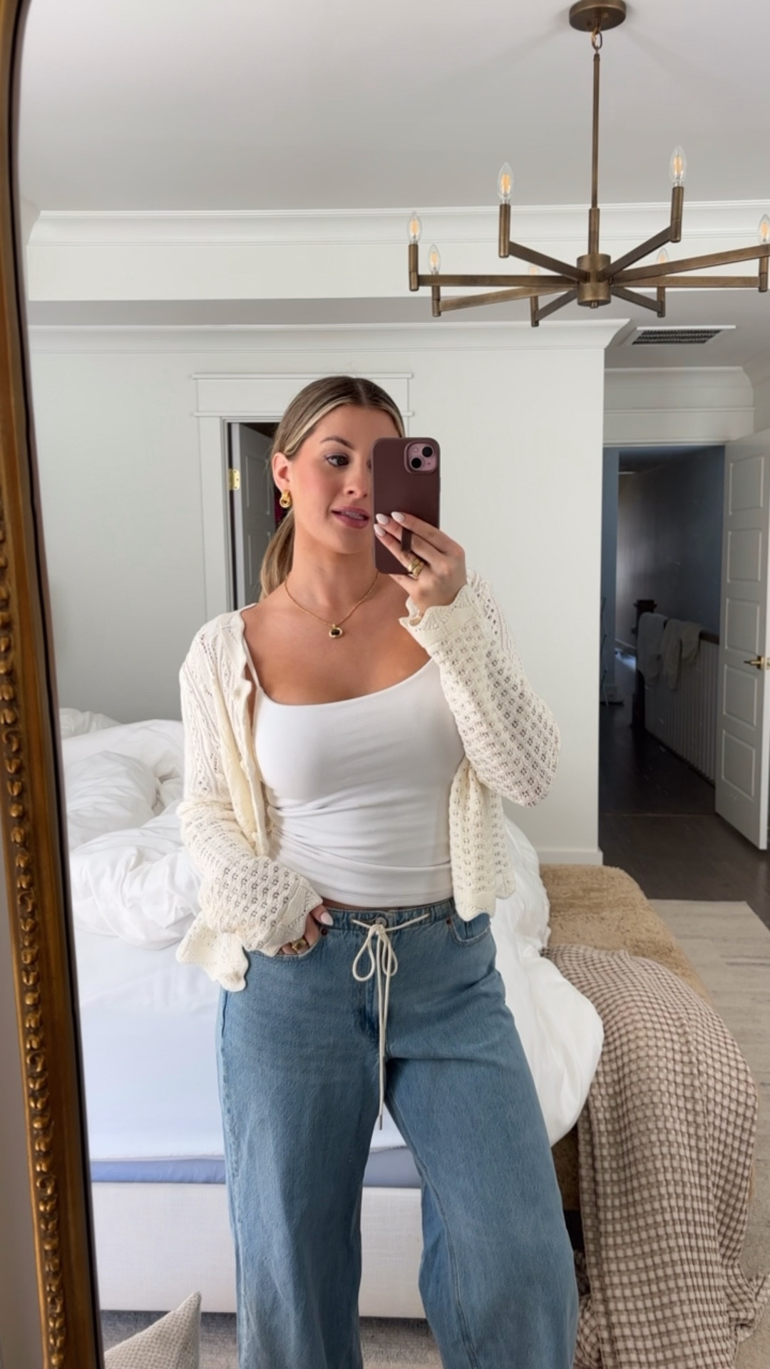 Today’s outfit 🤍 loving these @abercrombie jeans and target cardigan! I actually sized up in the jeans to a 30 since they are the low rise style - I didn’t want them snug! Everything else true to size!

#LTKootd

#LTKootd