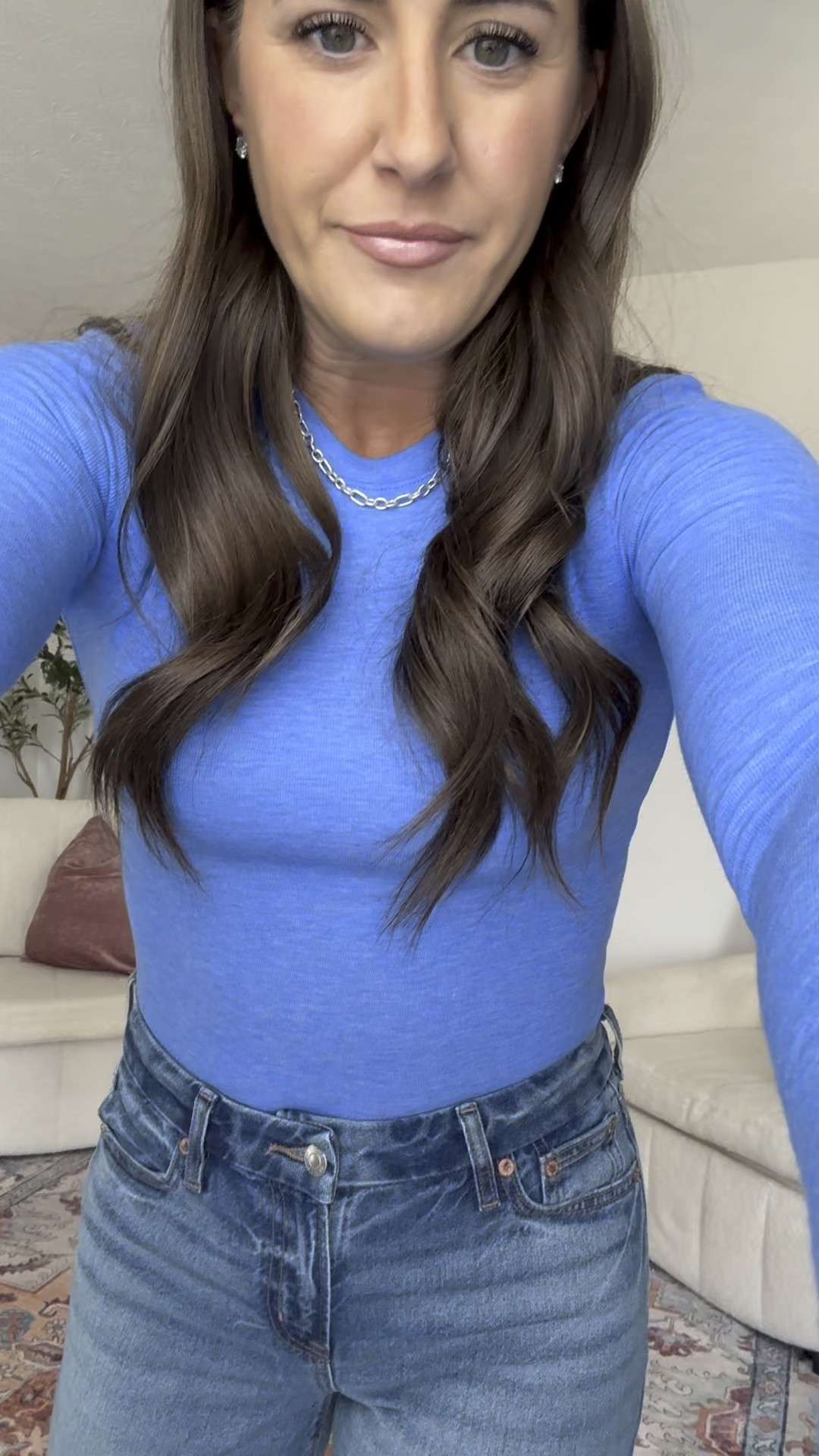 Long sleeve // small


#LTKSeasonal #LTKSaleAlert #LTKFindsUnder50