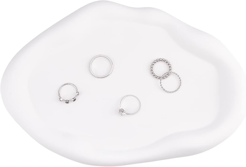 FINGERINSPIRE Plaster Jewelry Dish Cosmetics Trinket Tray (Cloud Shape, 9.4x6.5x0.6 Inch) White R... | Amazon (US)