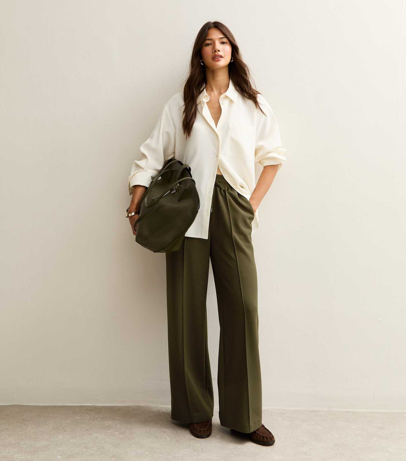 Green Wide Leg Elasticated Waist Jersey Trousers | New Look | New Look (UK)
