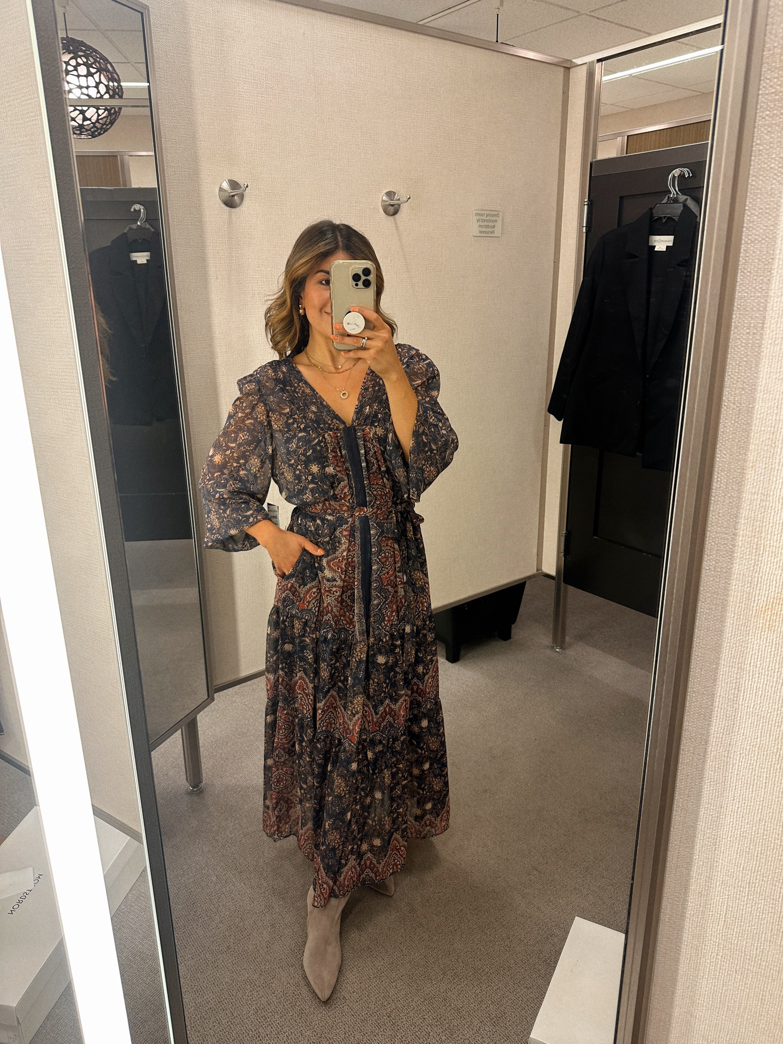 One of my favorite dresses from the Nsale! The print is so chic. It runs tts. 
Nsale, Nordstrom, Nordstrom finds, anniversary sale, printed dresses, dresses, fall dresses

#LTKShoeCrush #LTKFindsUnder100 #LTKSummerSales